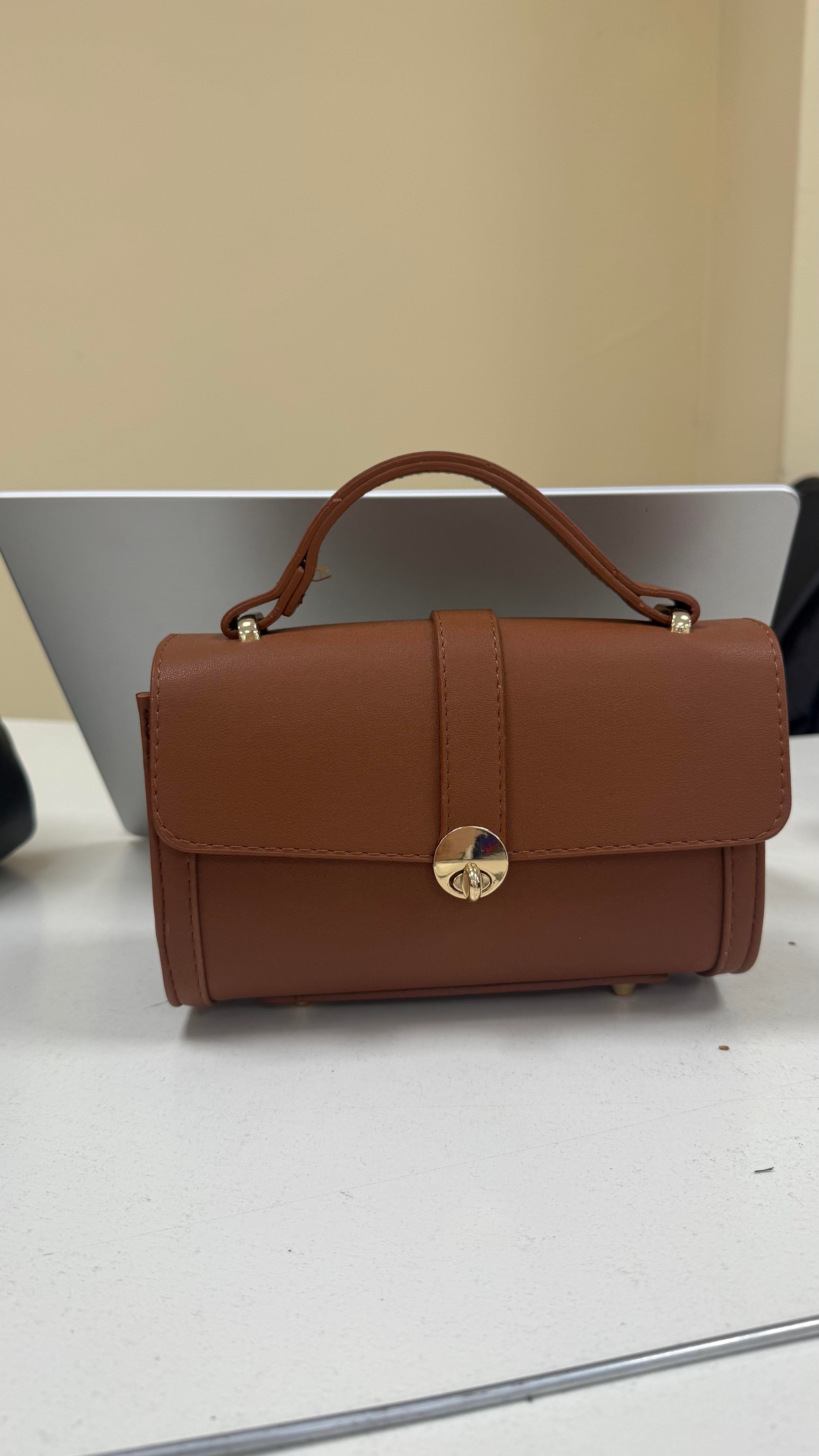 Minik Oval Tote Çanta Taba
