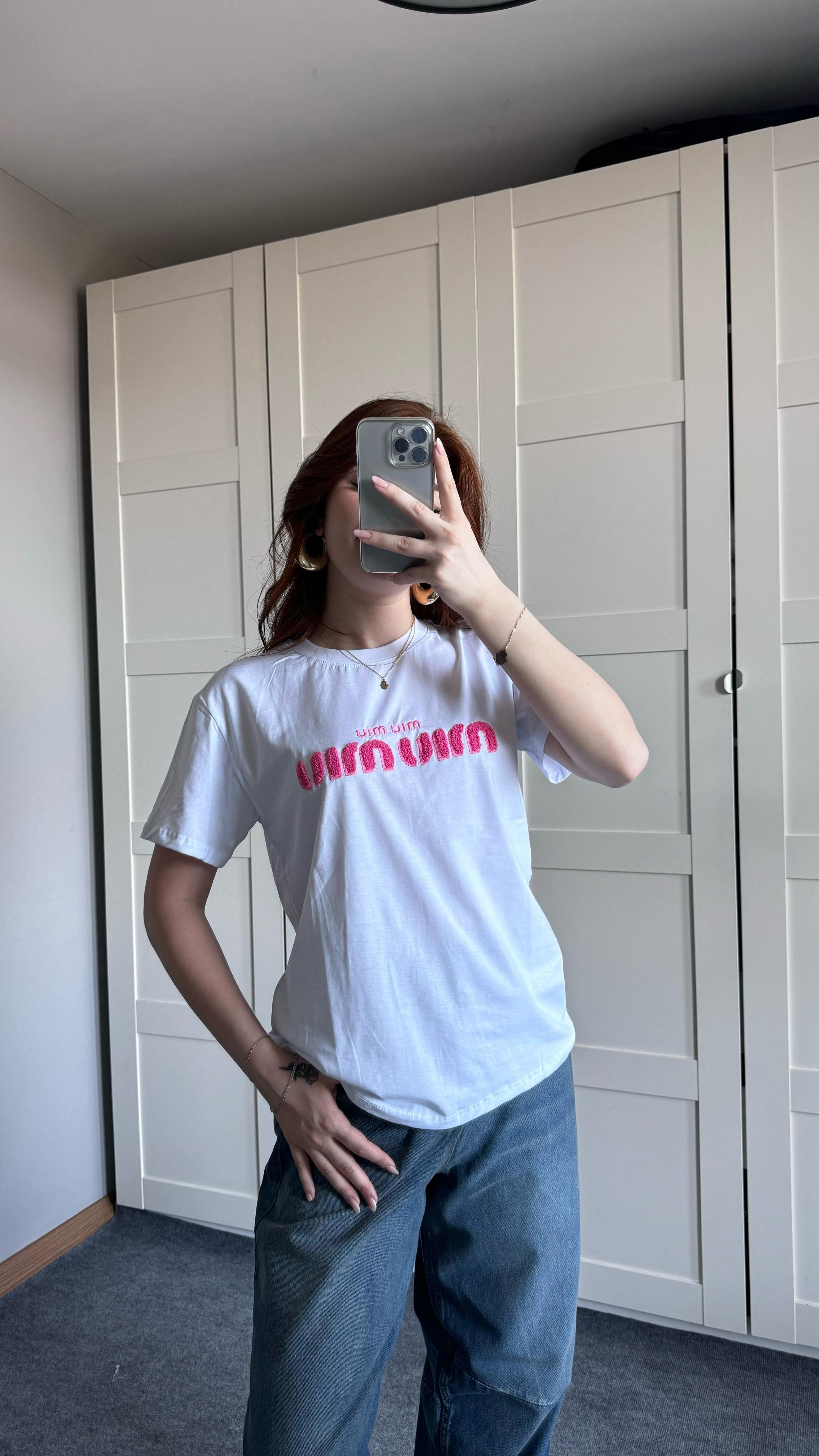 Miu Miu Pembe Baskı Beyaz Tişört