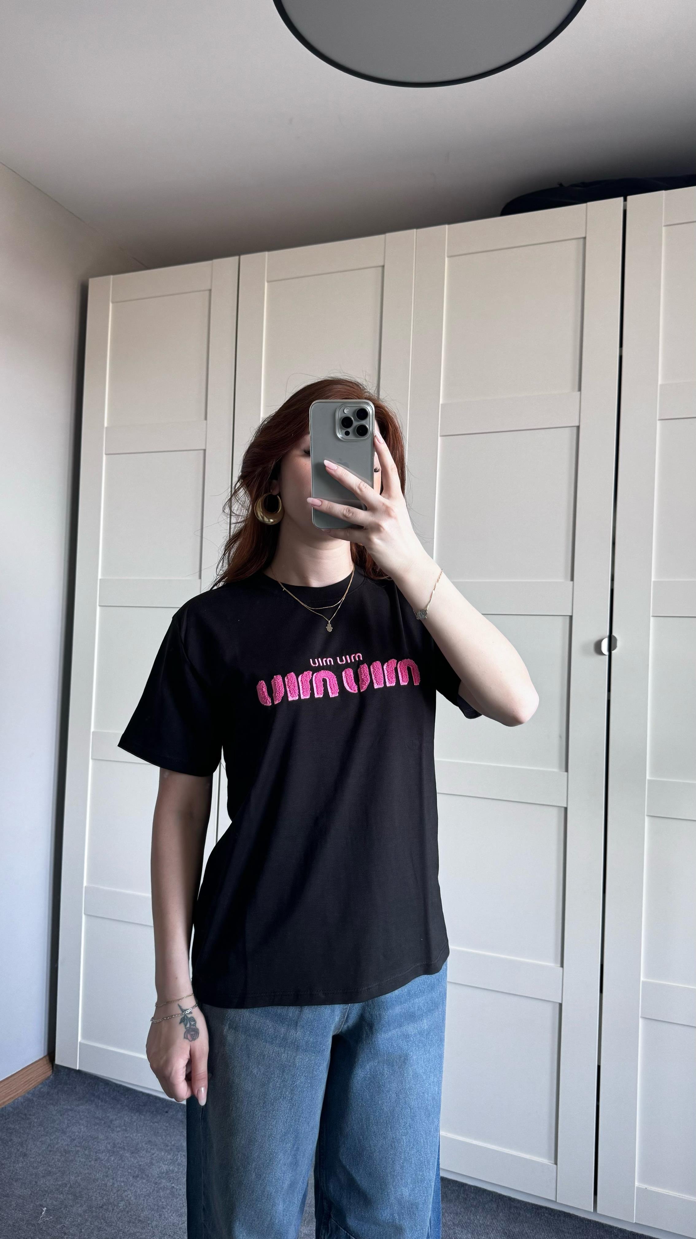 Miu Miu pembe Baskı Siyah Tişört
