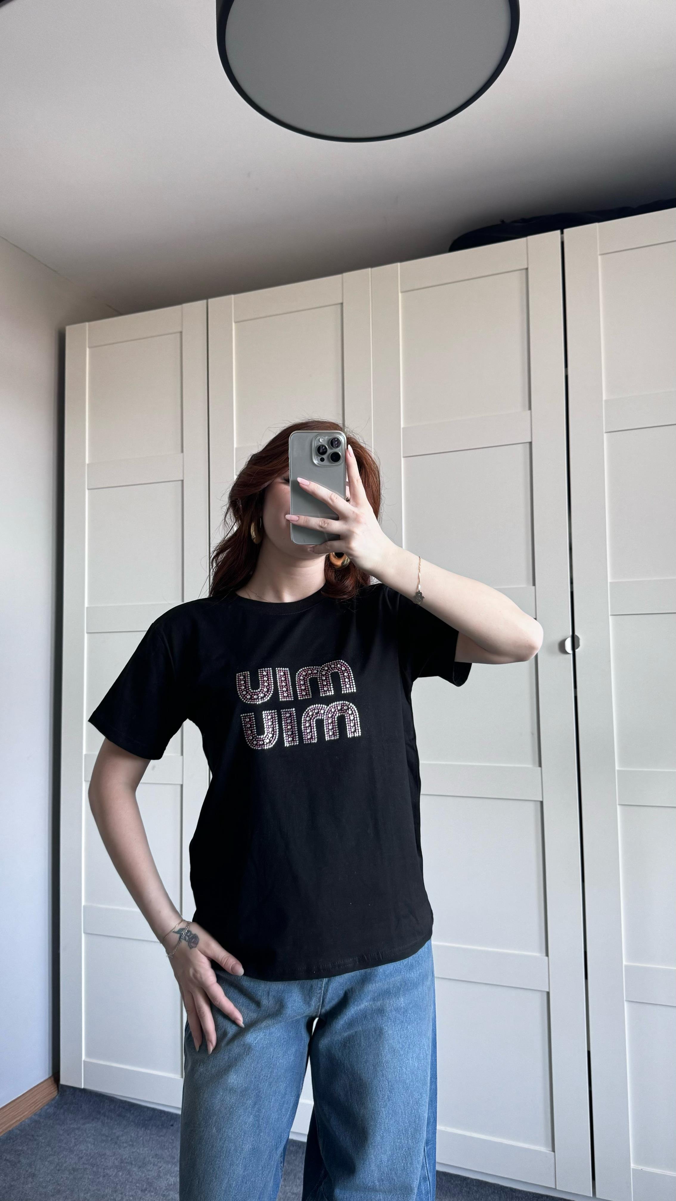 Miu Miu Pembe Taşlı Siyah Tişört