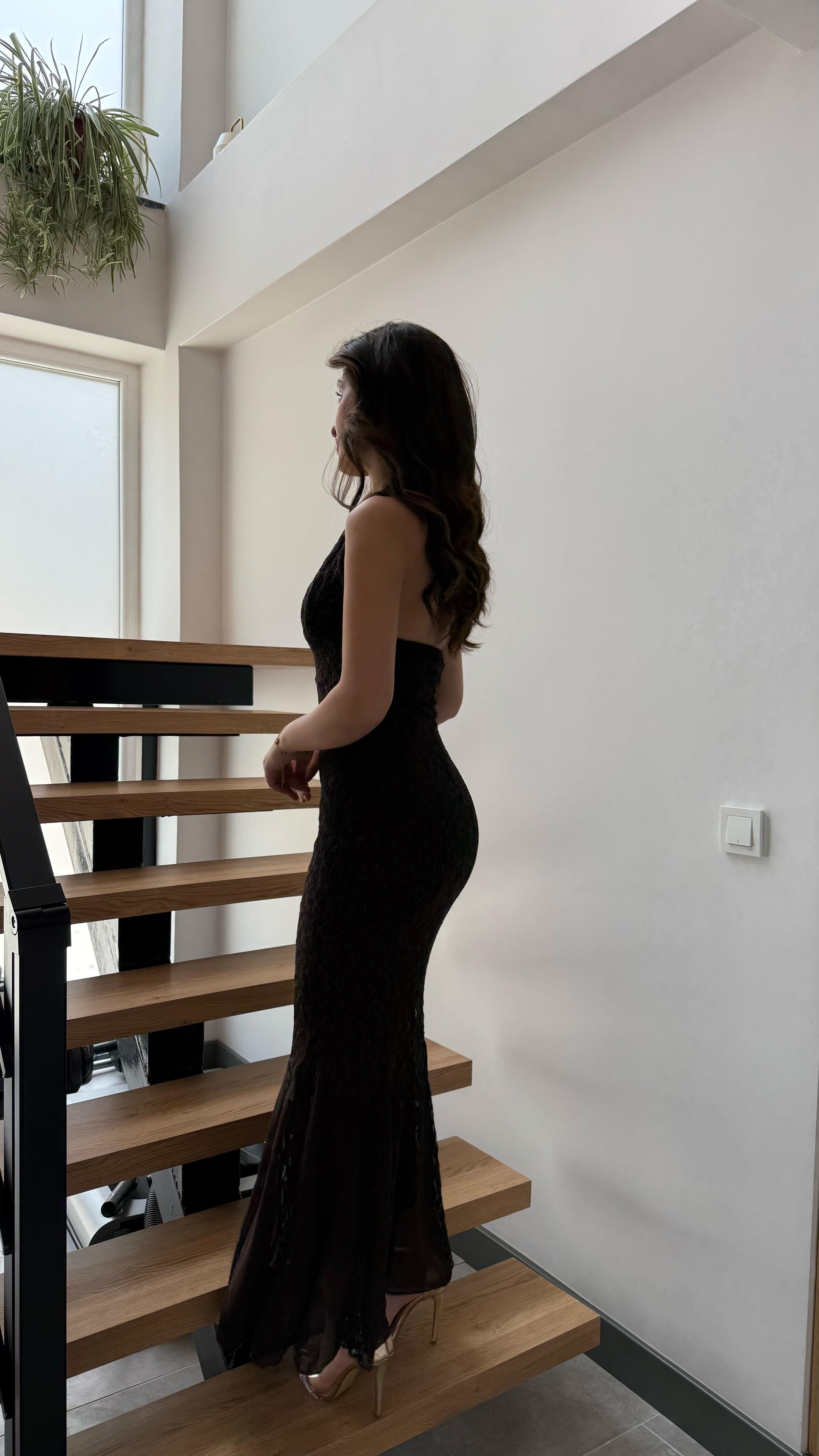 Moser Boyun Geçirmeli Dantel Elbise Siyah
