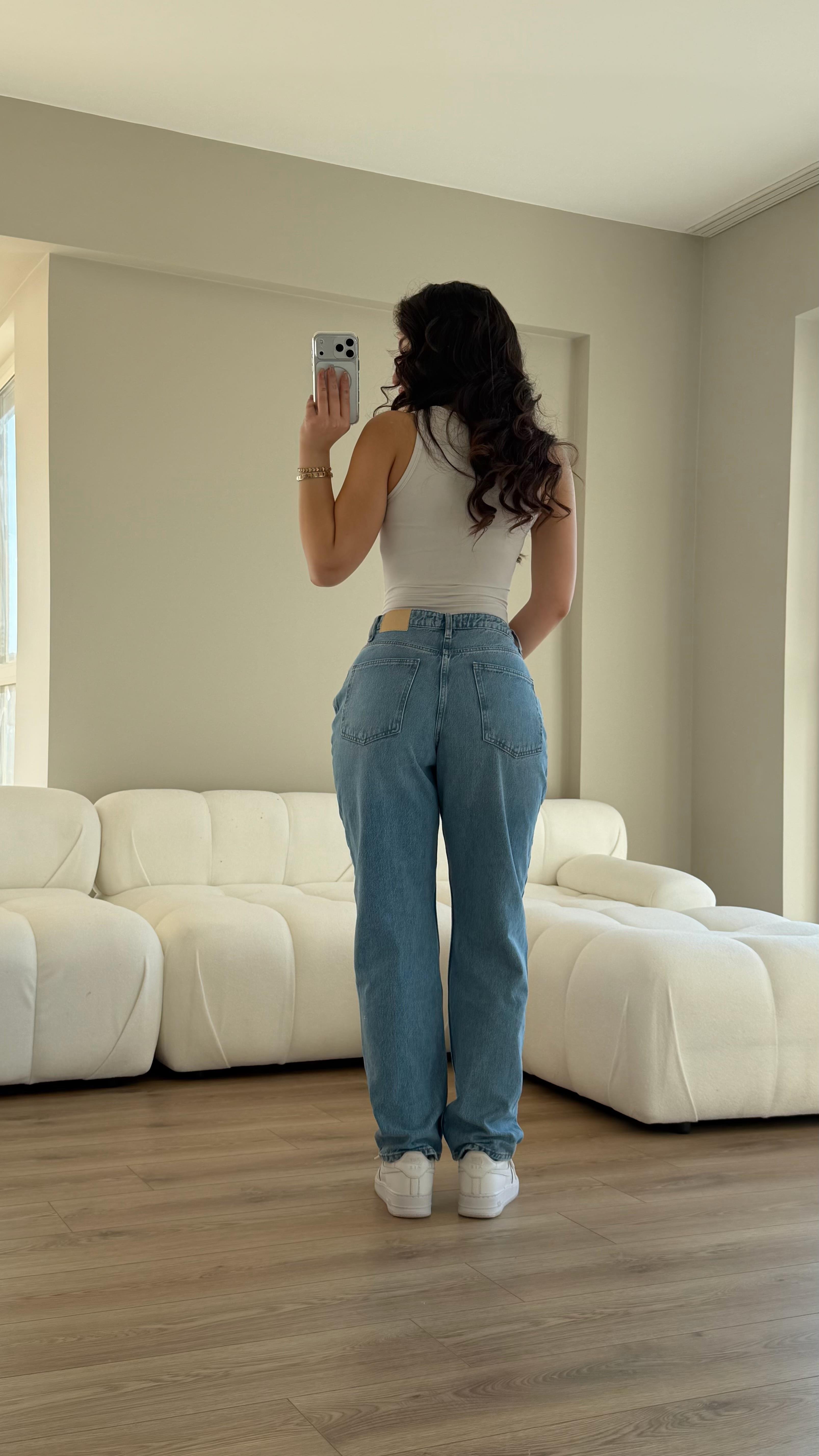 Nadia Açık Mavi Mom Jean 