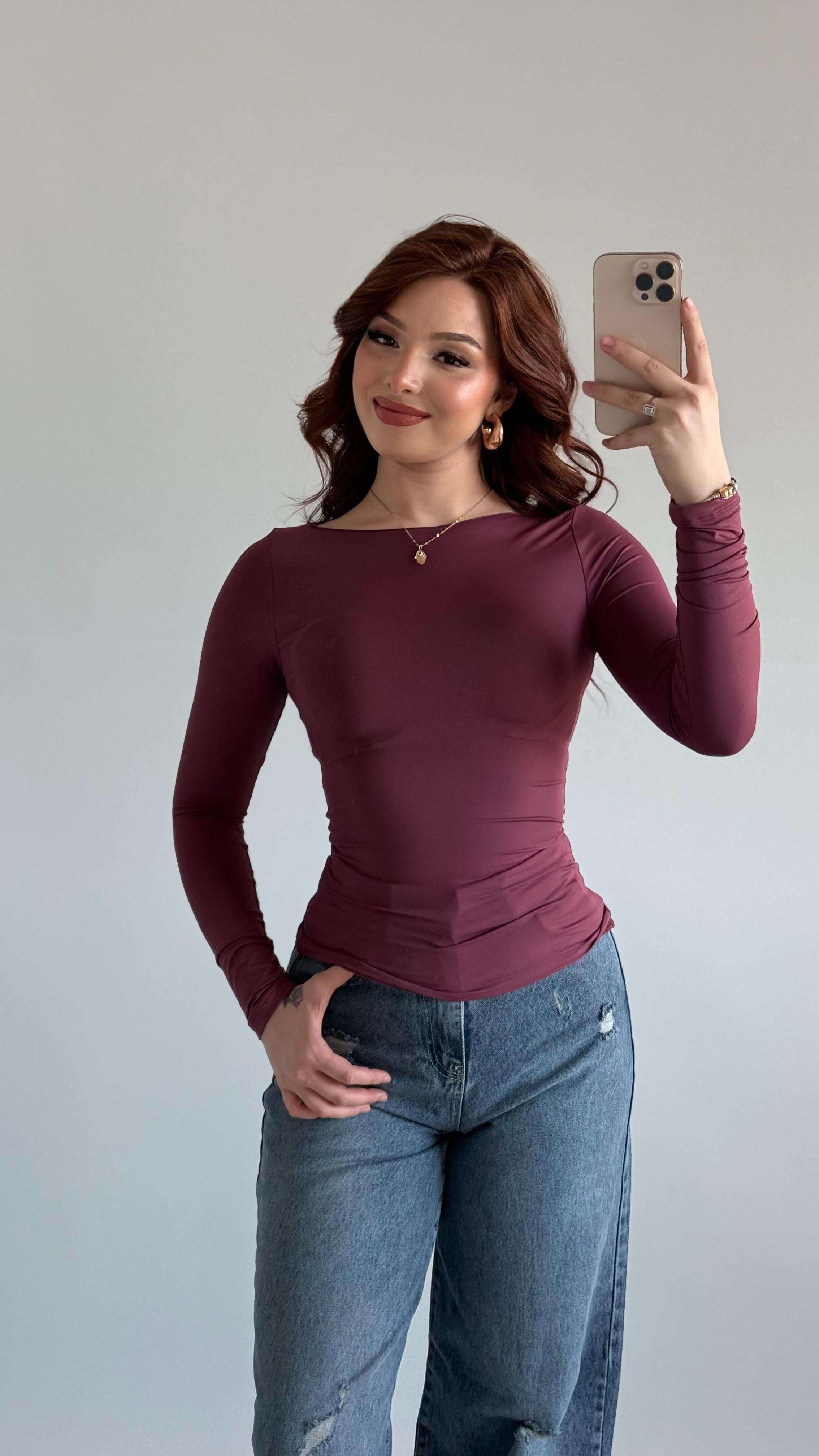 Oval Yaka Vücudu Saran Bluz Mürdüm