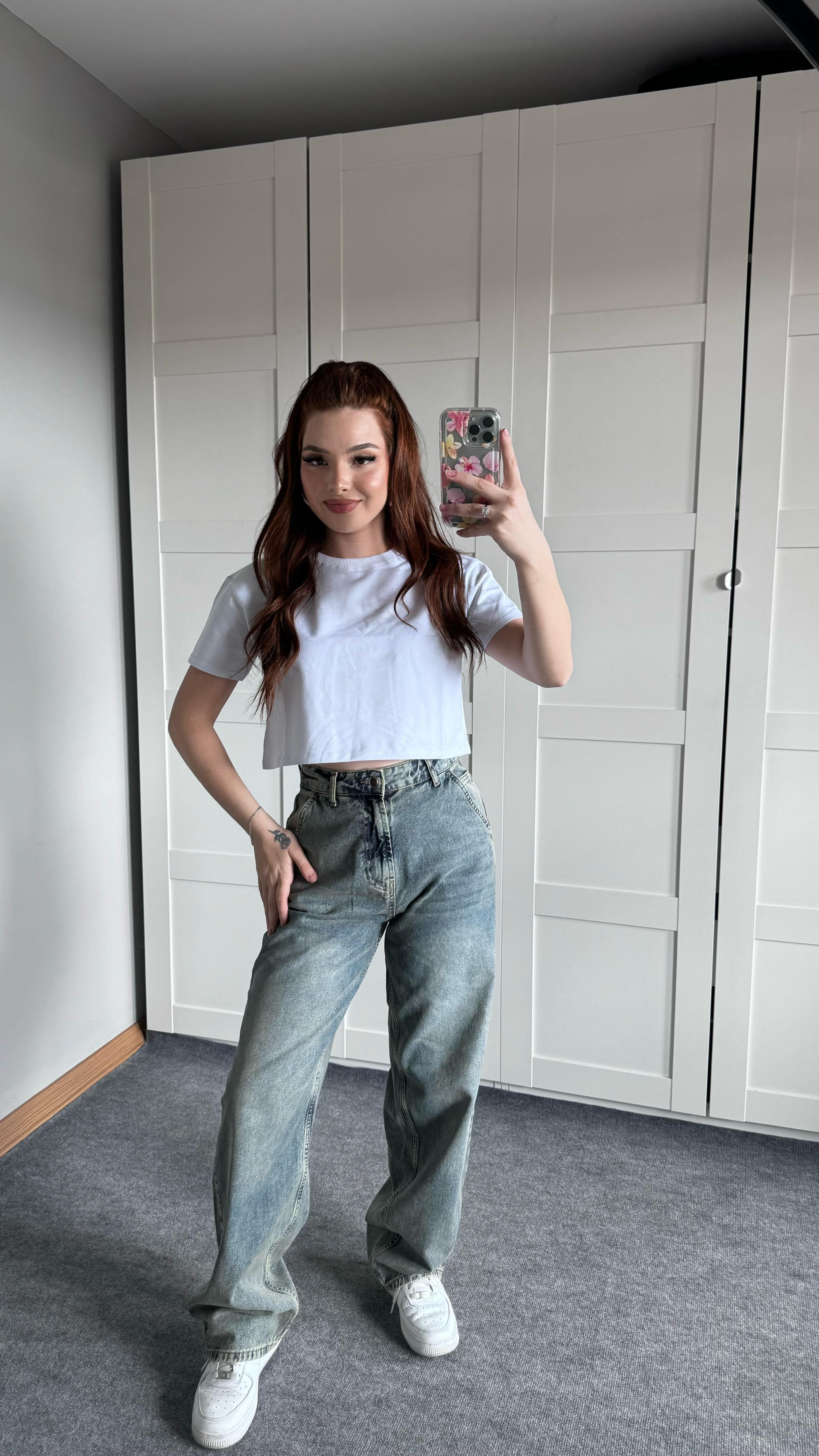 Oversize Crop Tişört Beyaz