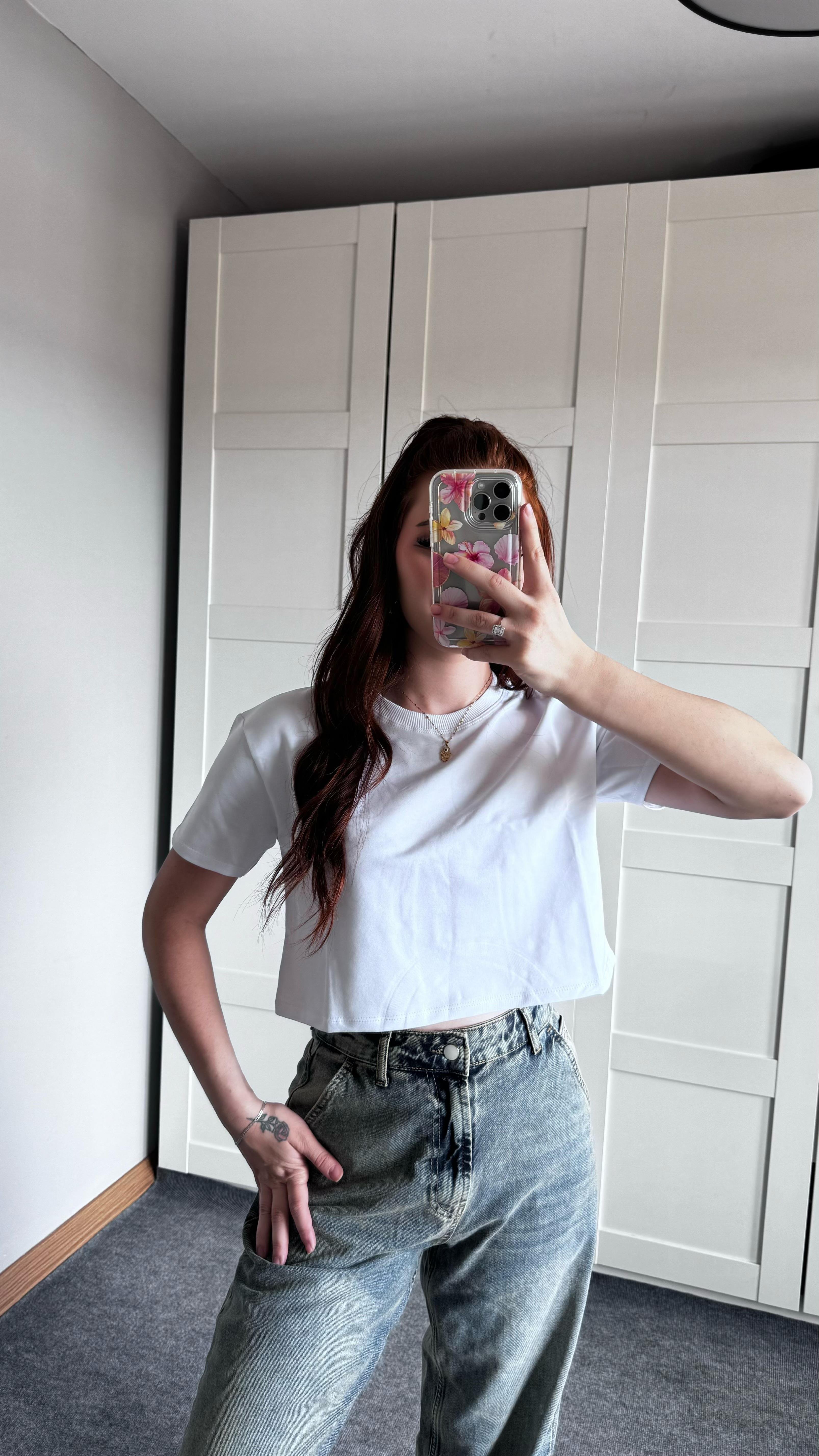 Oversize Crop Tişört Beyaz