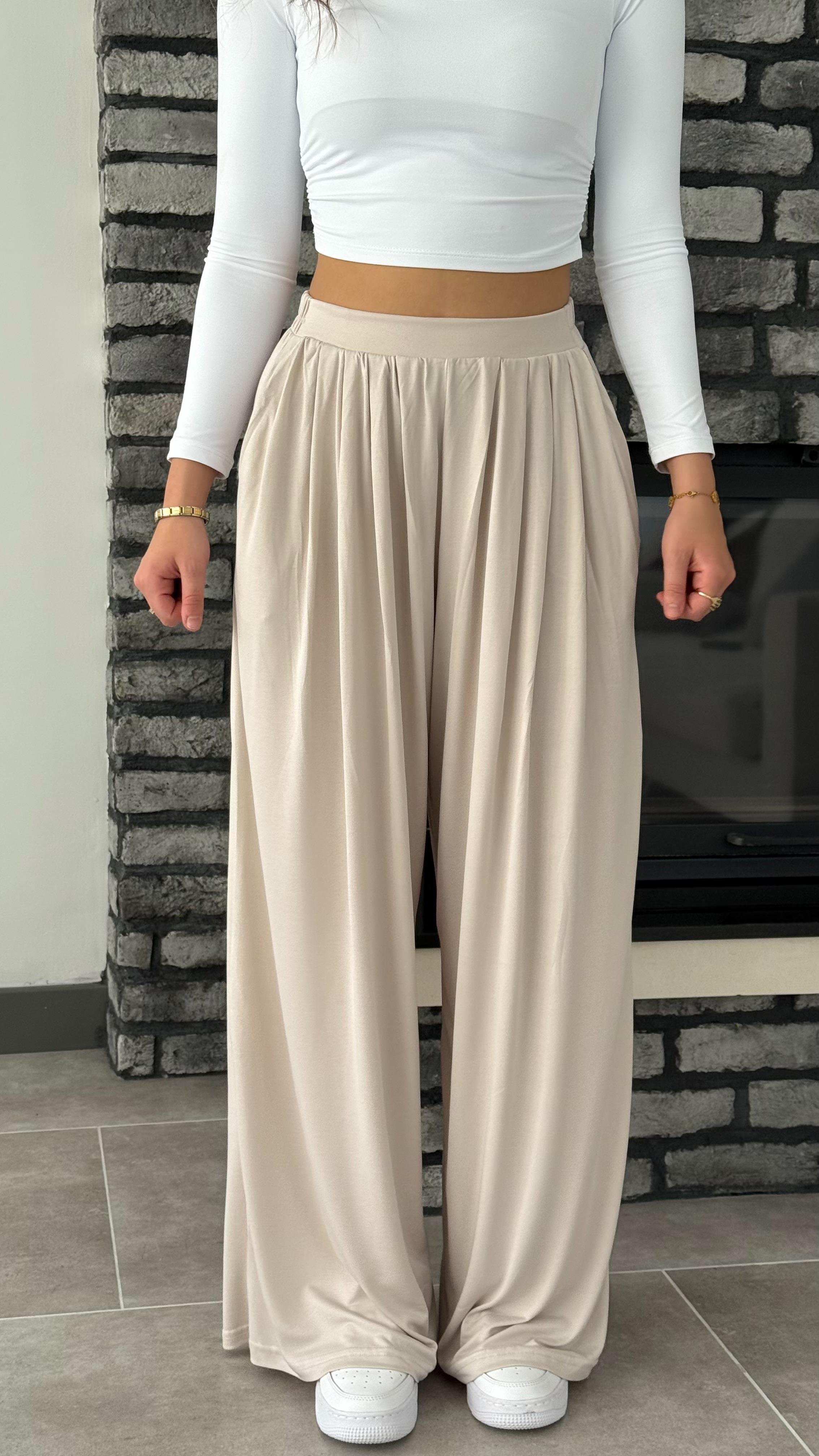 Oys. Modal Karışımlı Dökümlü Pantolon Bej