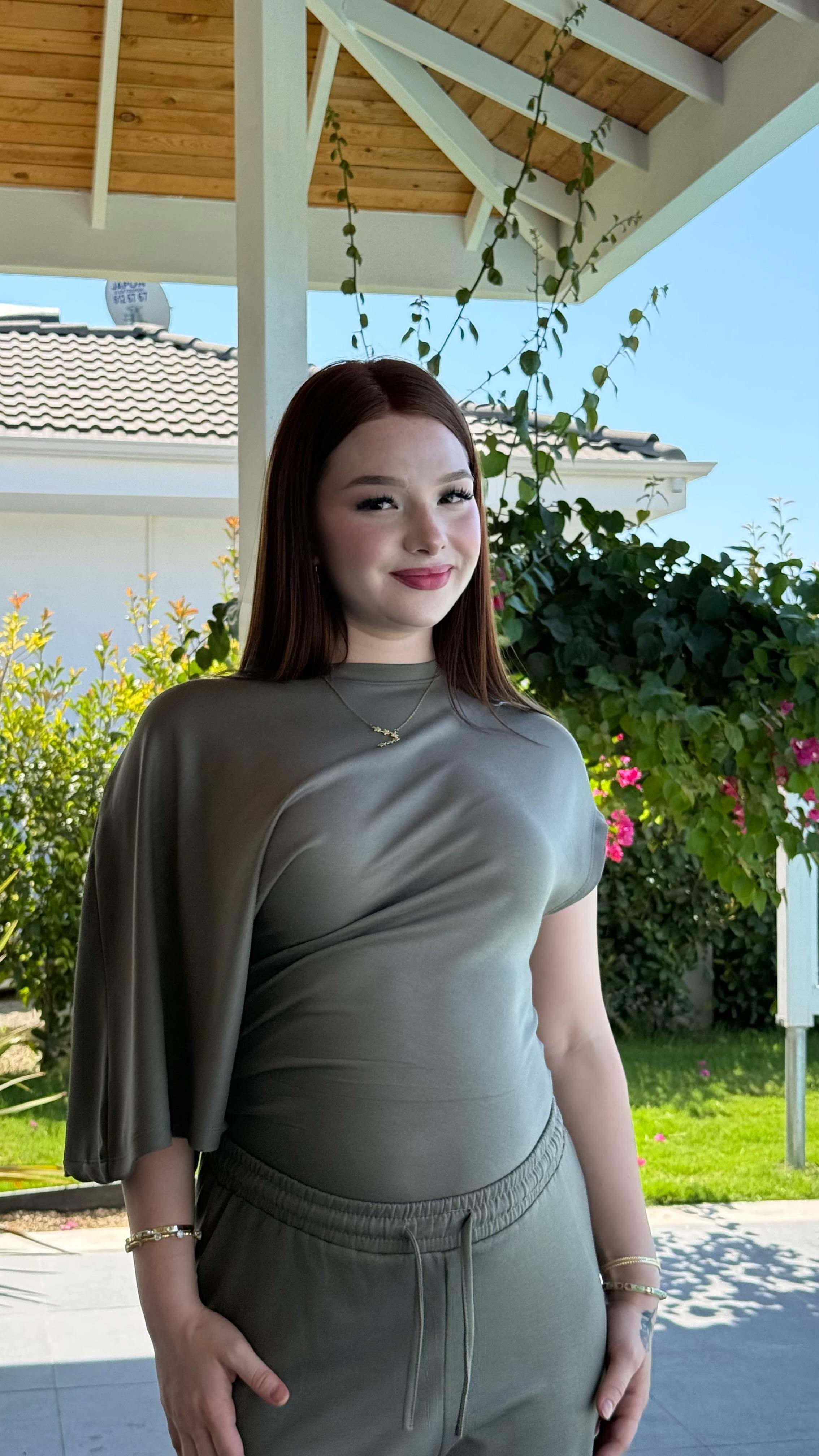 Oys. Modal Yarasa Kol Takım Haki Yeşil