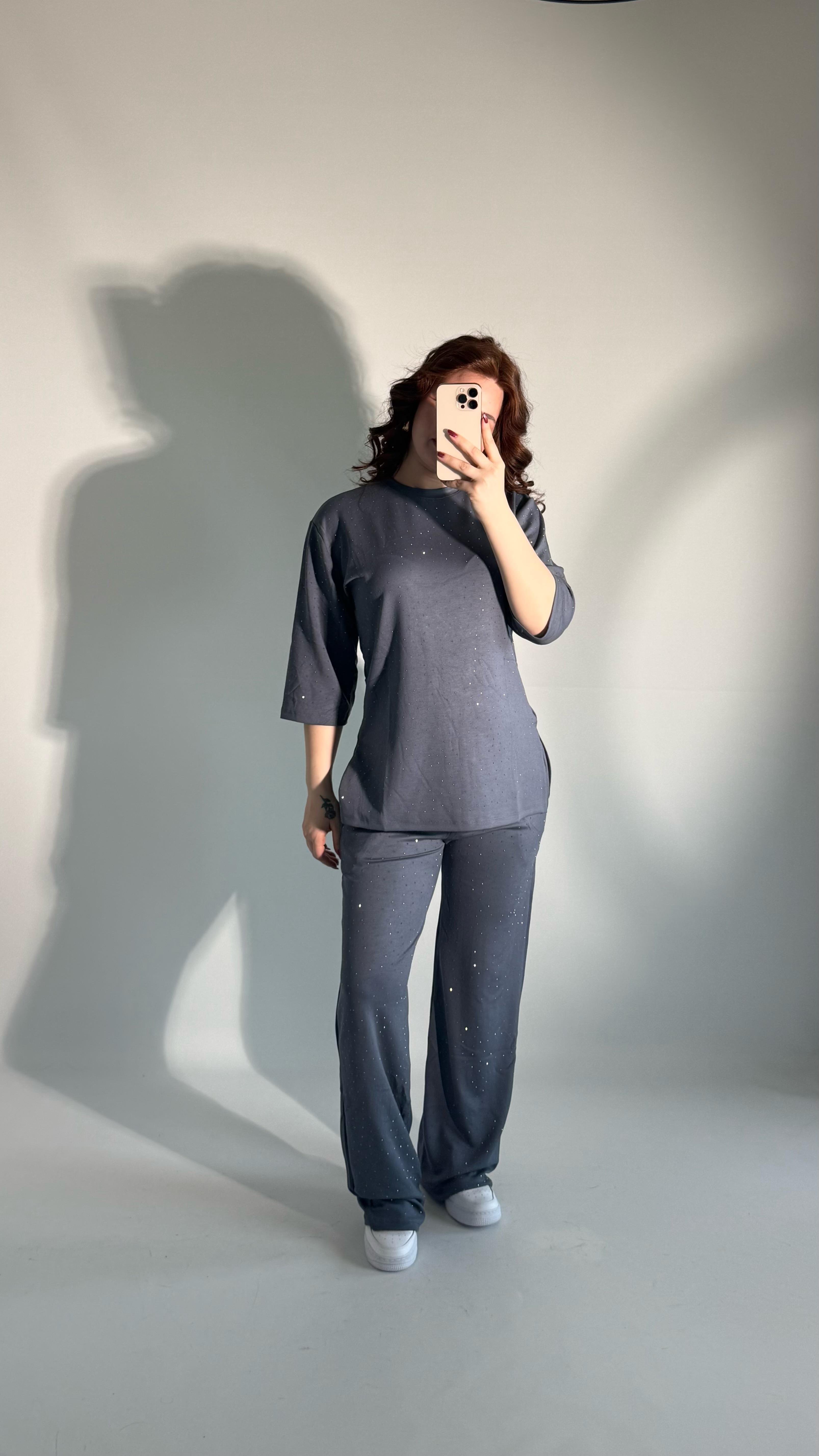 Oys. Taşlı Yarım Kol Takım Gri