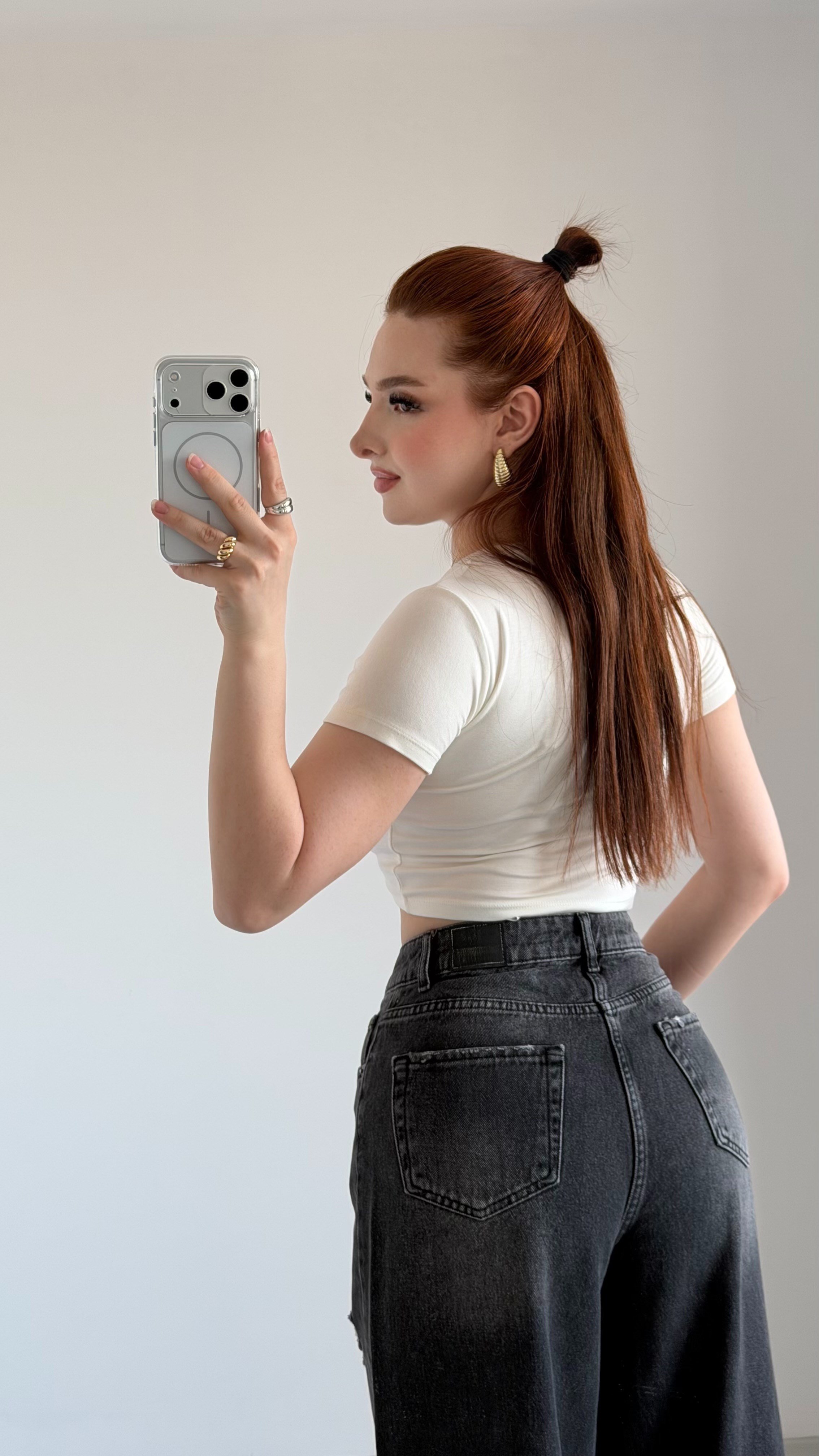 Oysh. Yarım Modal Crop Beyaz