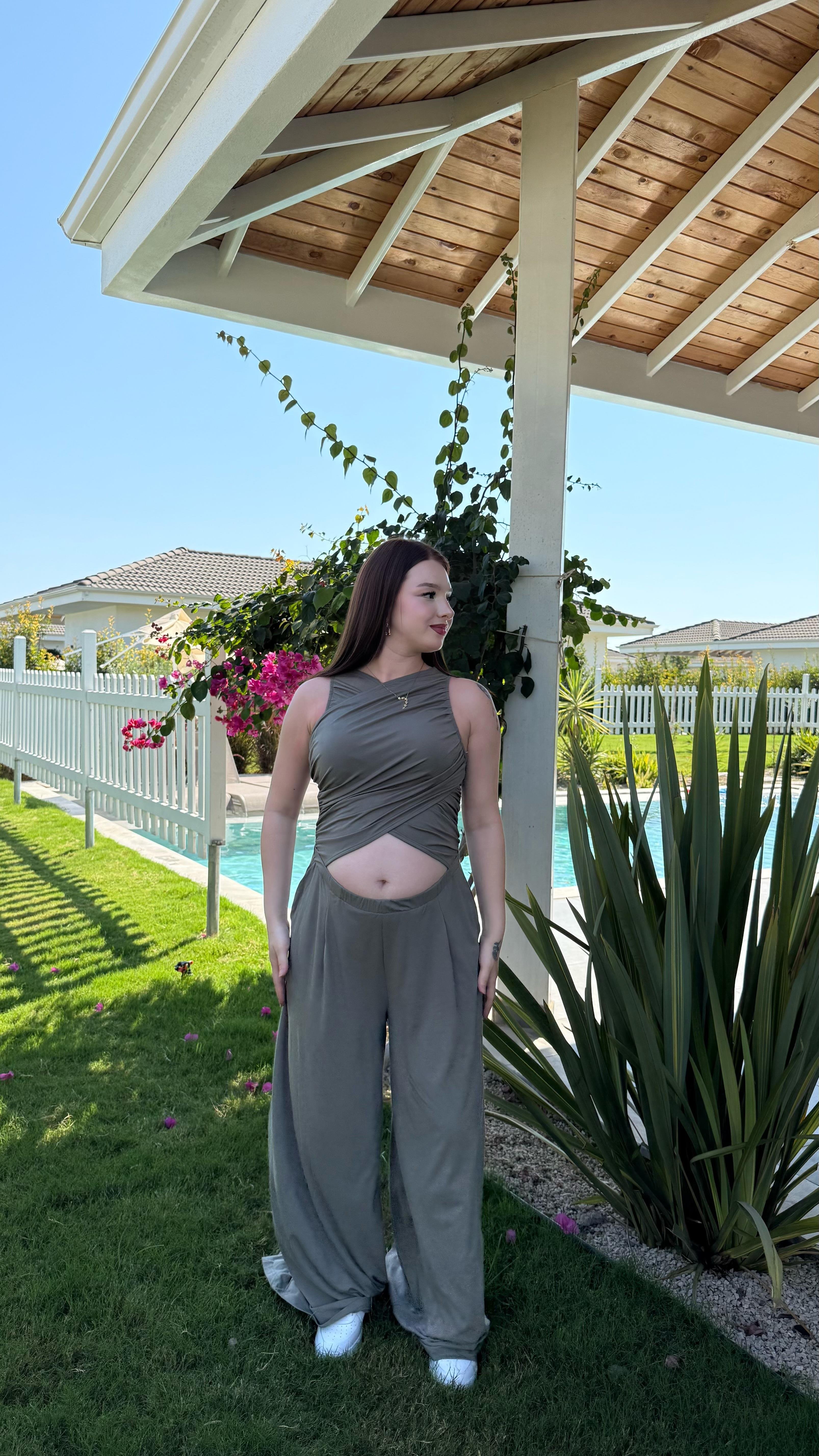 Oysh. Bel Detay Bol Tulum Haki