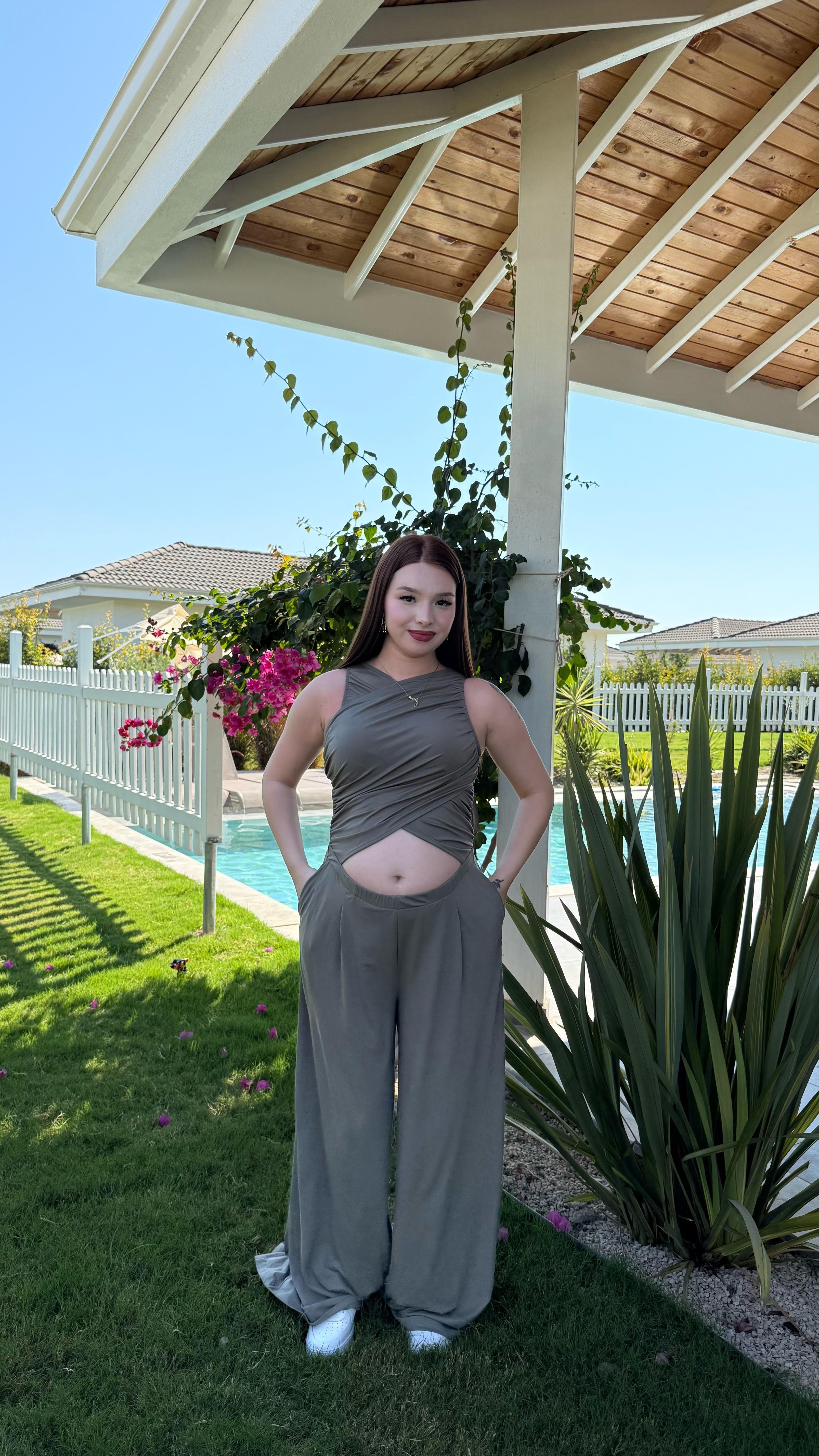 Oysh. Bel Detay Bol Tulum Haki