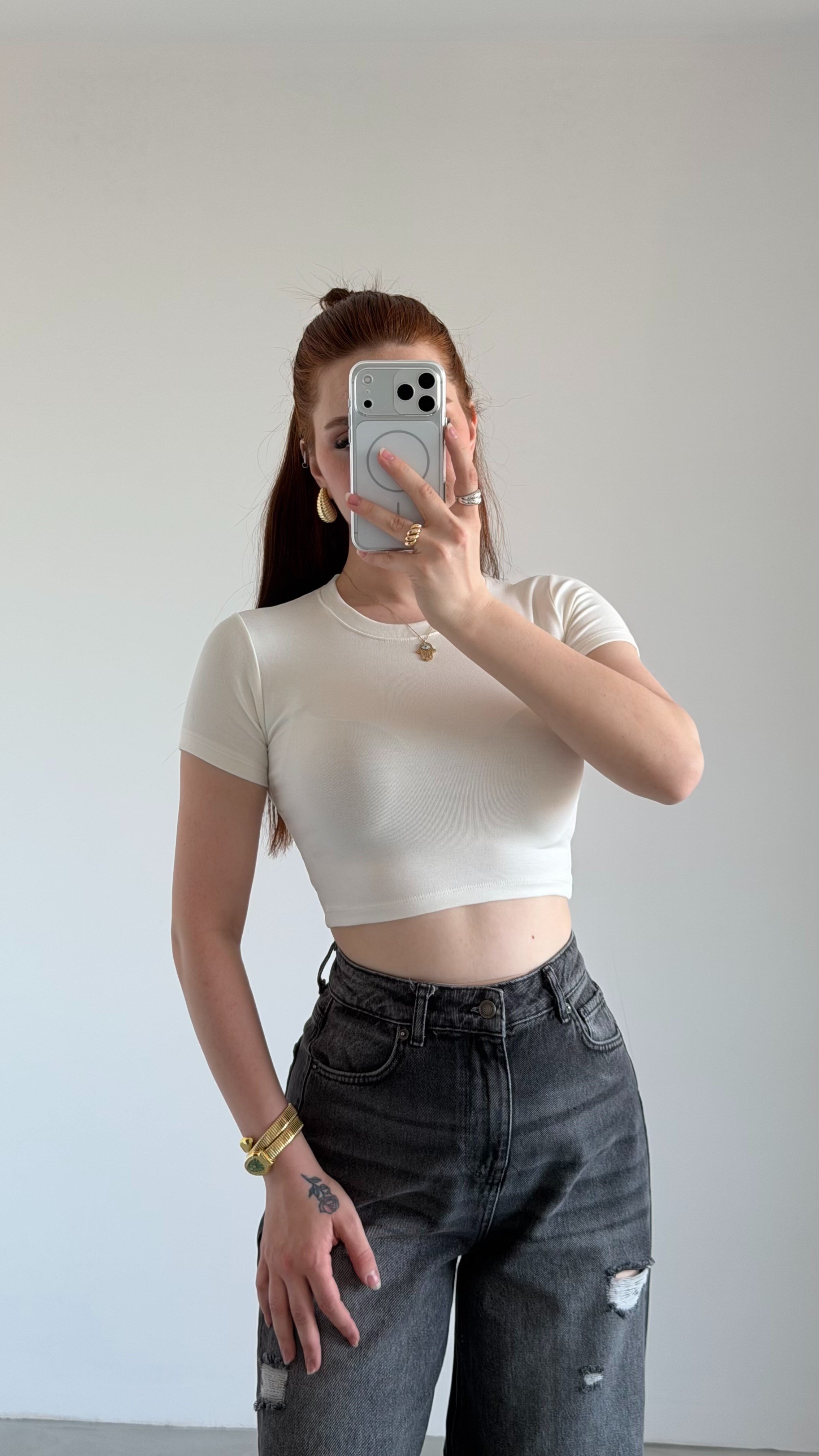 Oysh. Yarım Modal Crop Beyaz