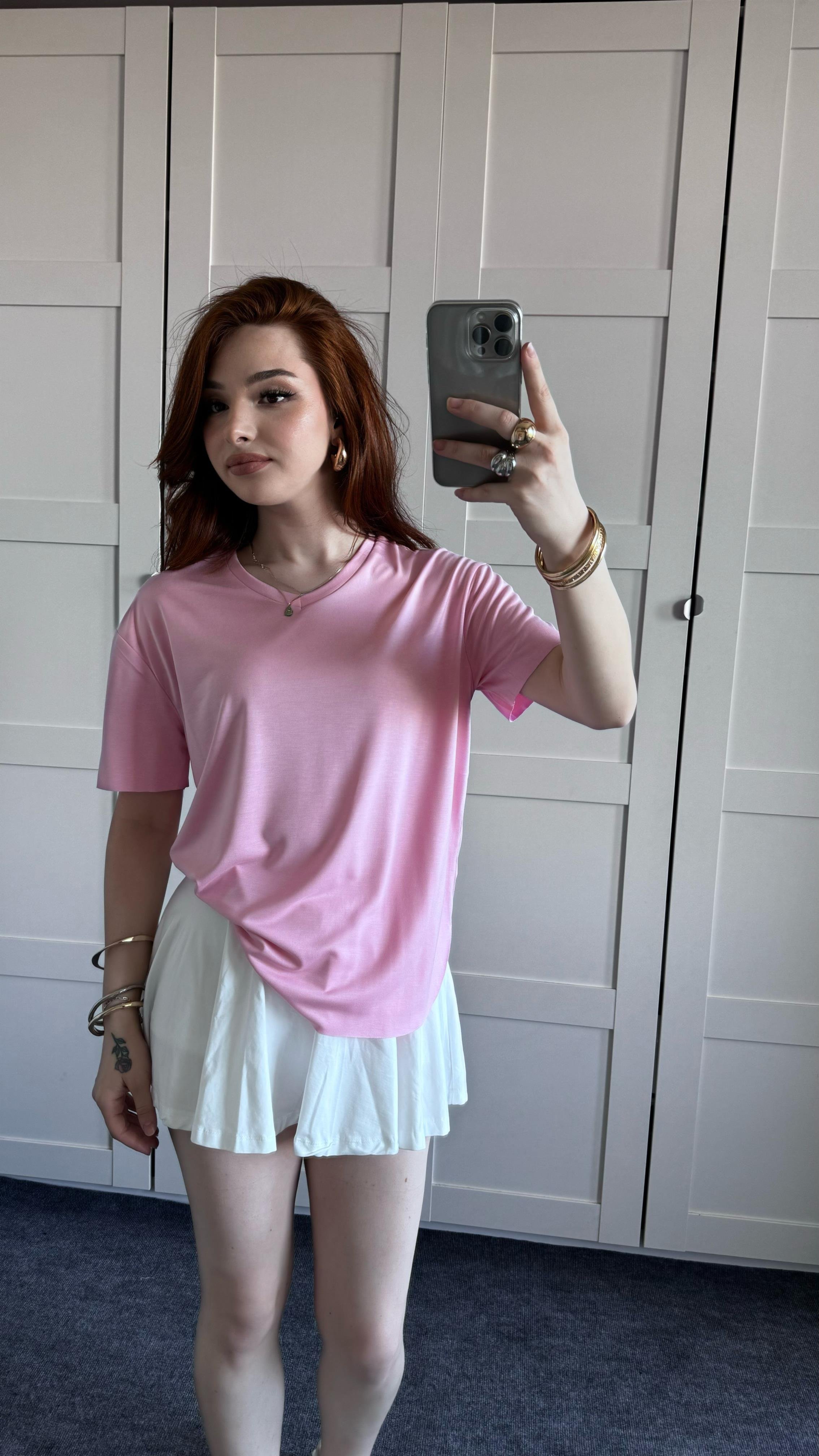Oysh Pembe V Yaka Tişört 