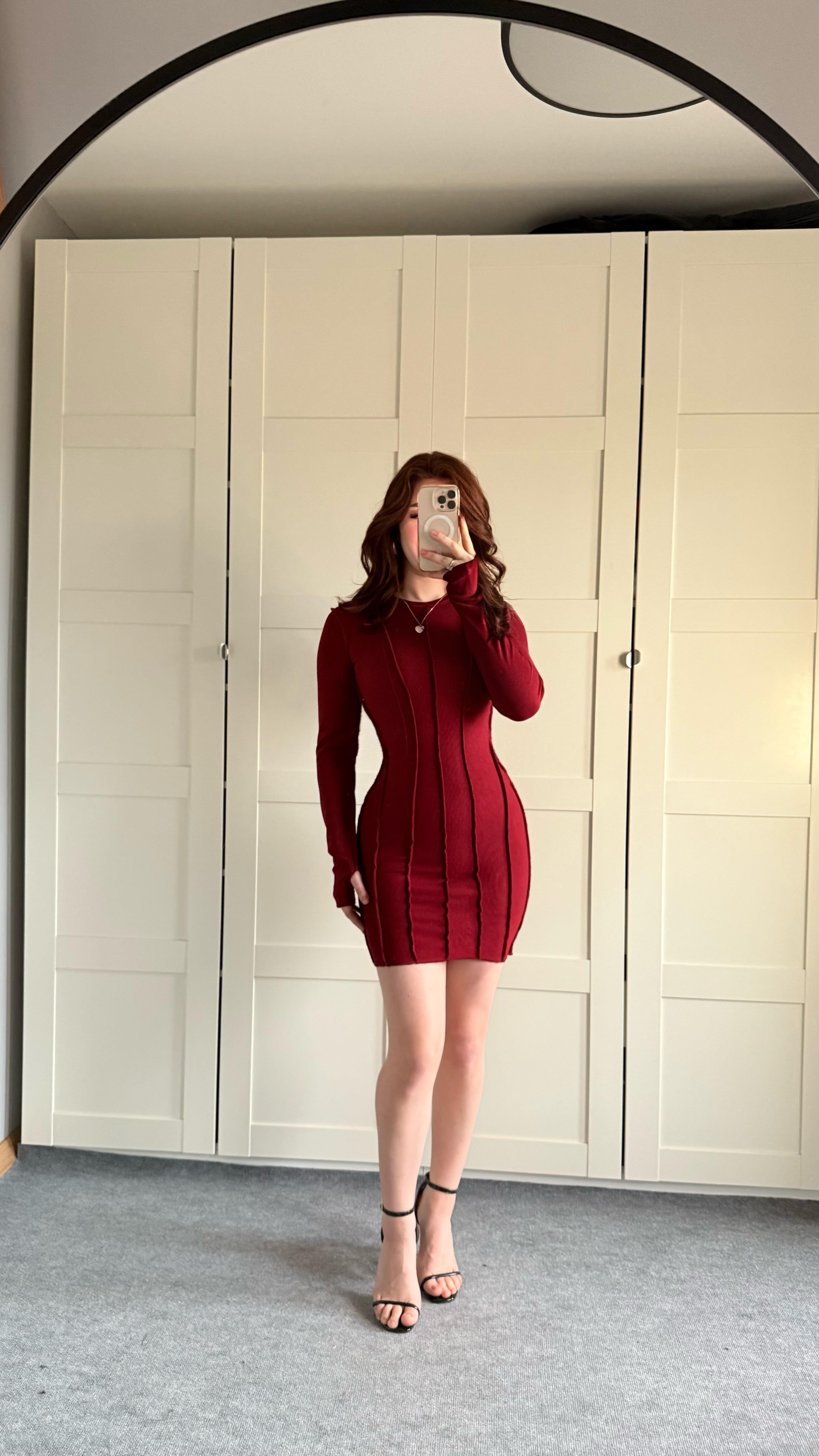 Parmak geçirmeli Fitilli Mini Elbise Bordo