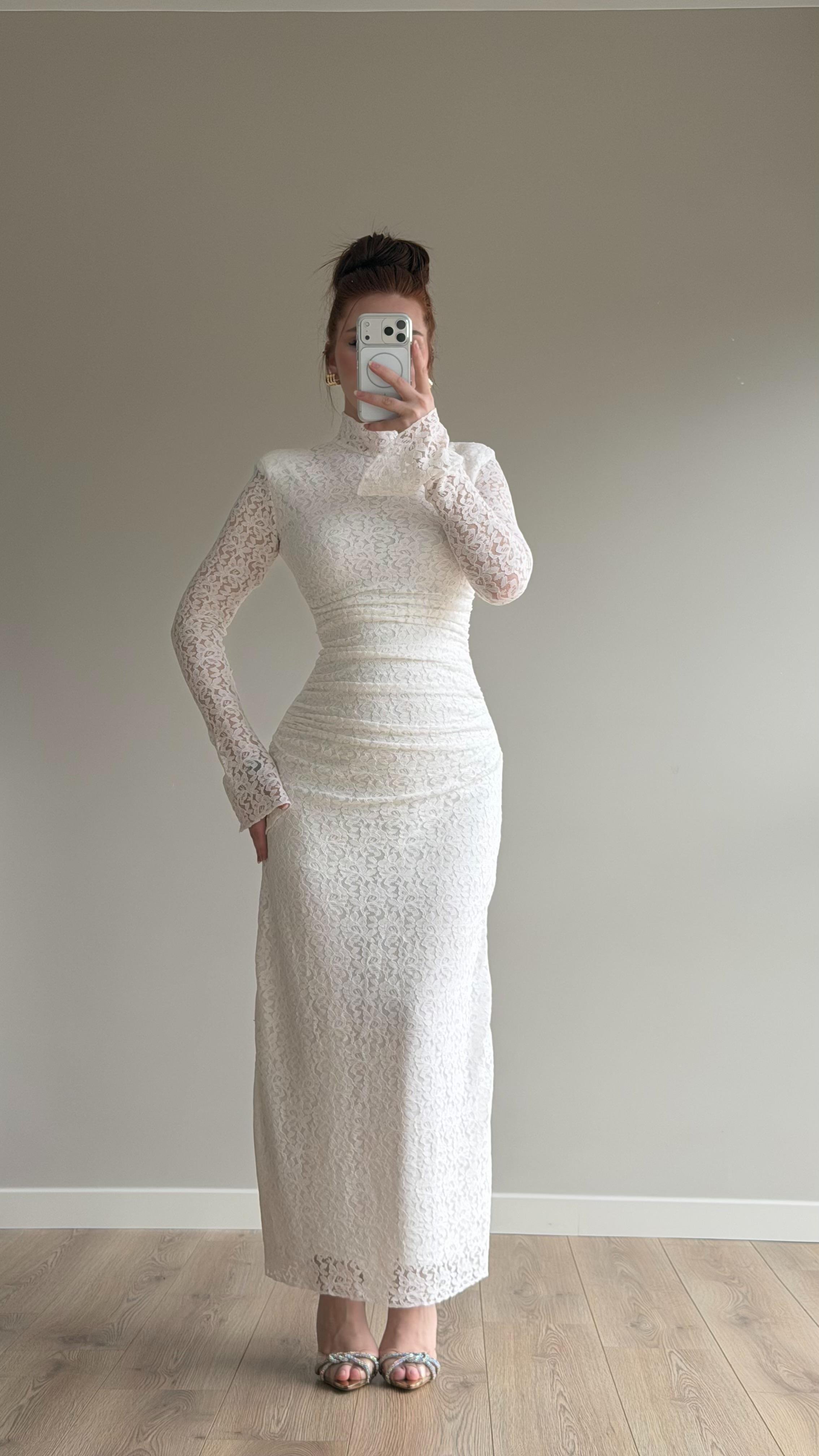 Peach Dantel Basıc Elbise Beyaz