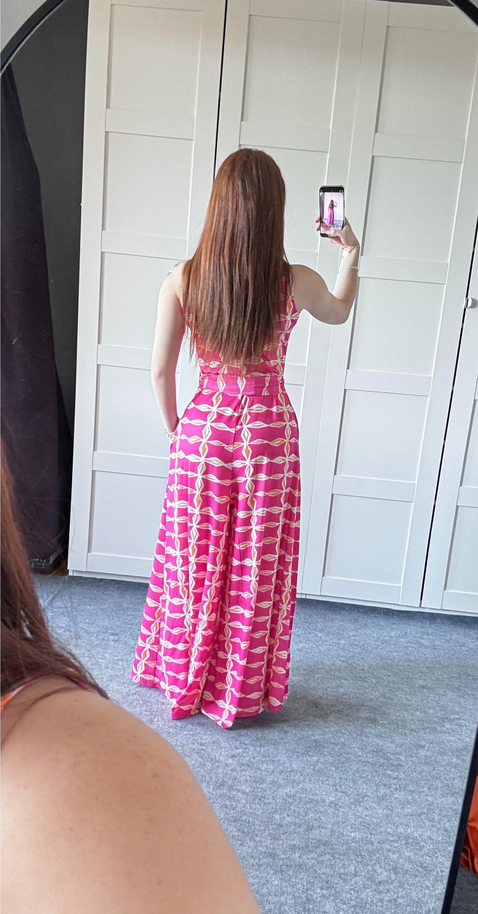 Pembe Kuşaklı Bol Paça Tulum