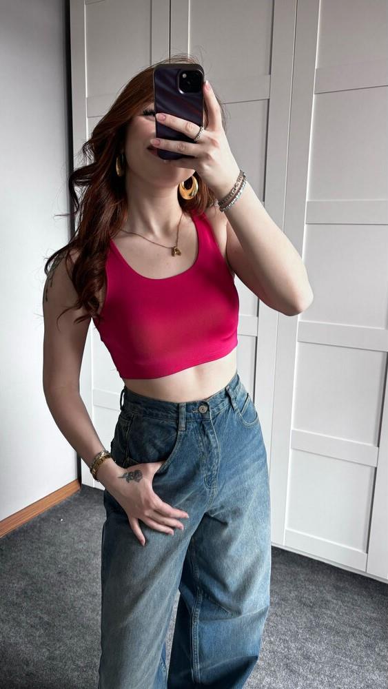 Pembe U Yaka Crop