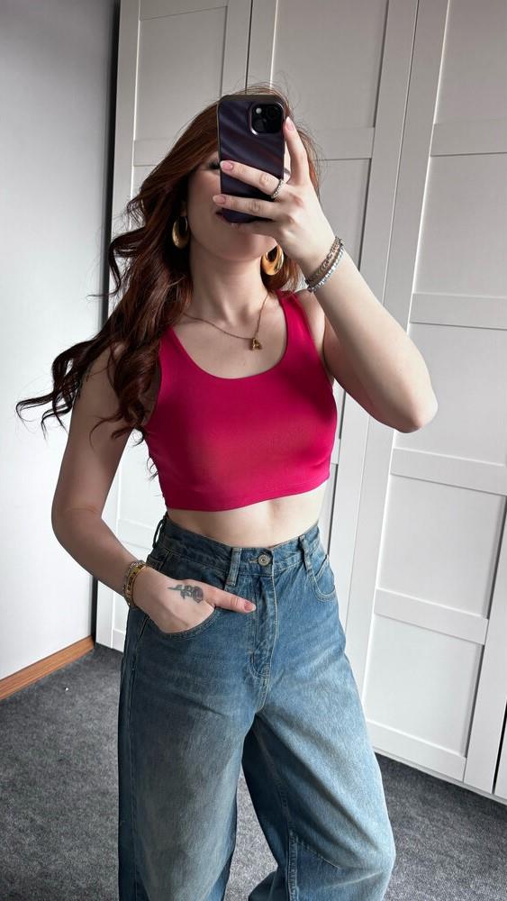 Pembe U Yaka Crop