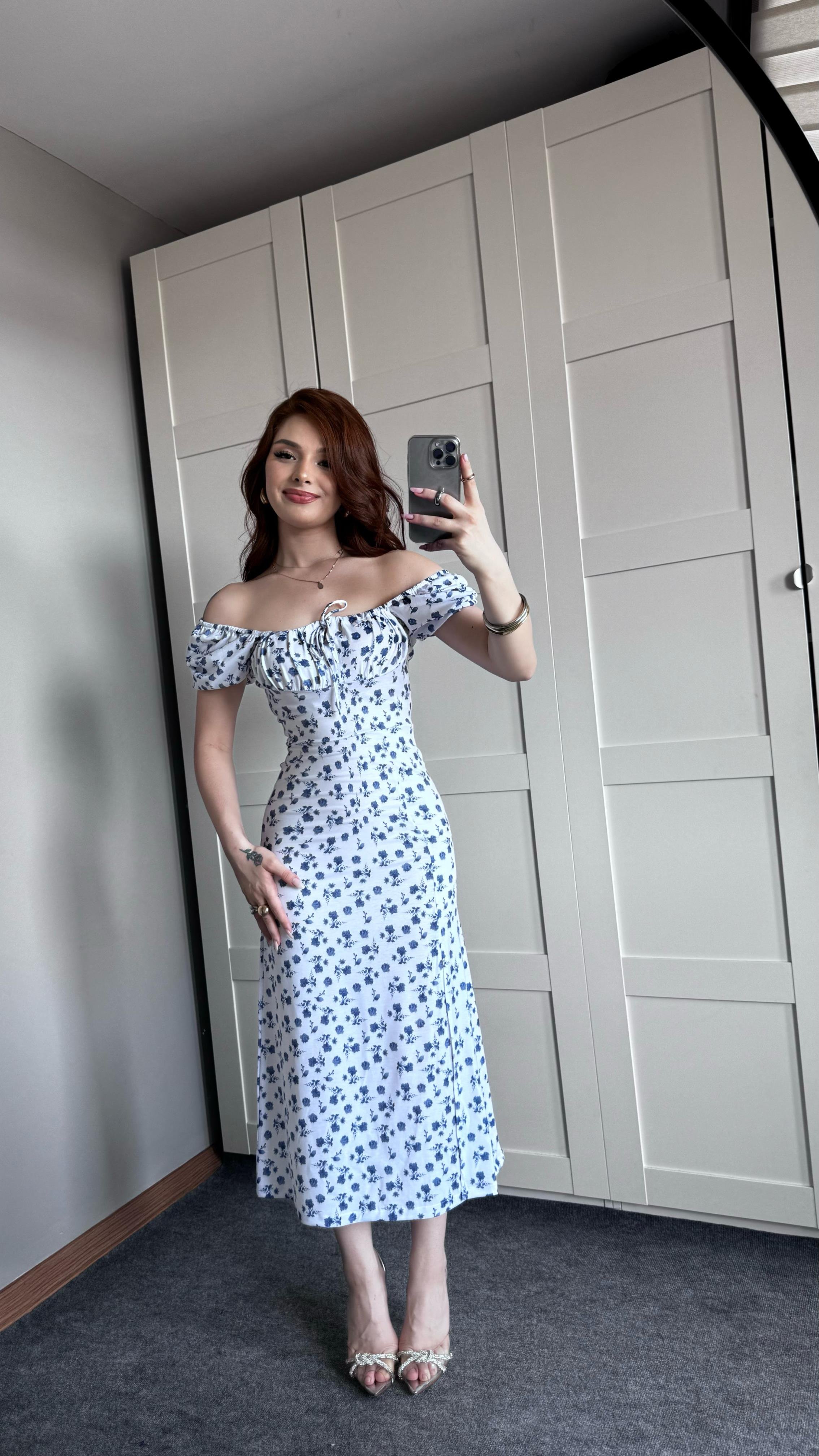 Polly Beyaz Mavi Çiçekli Elbise