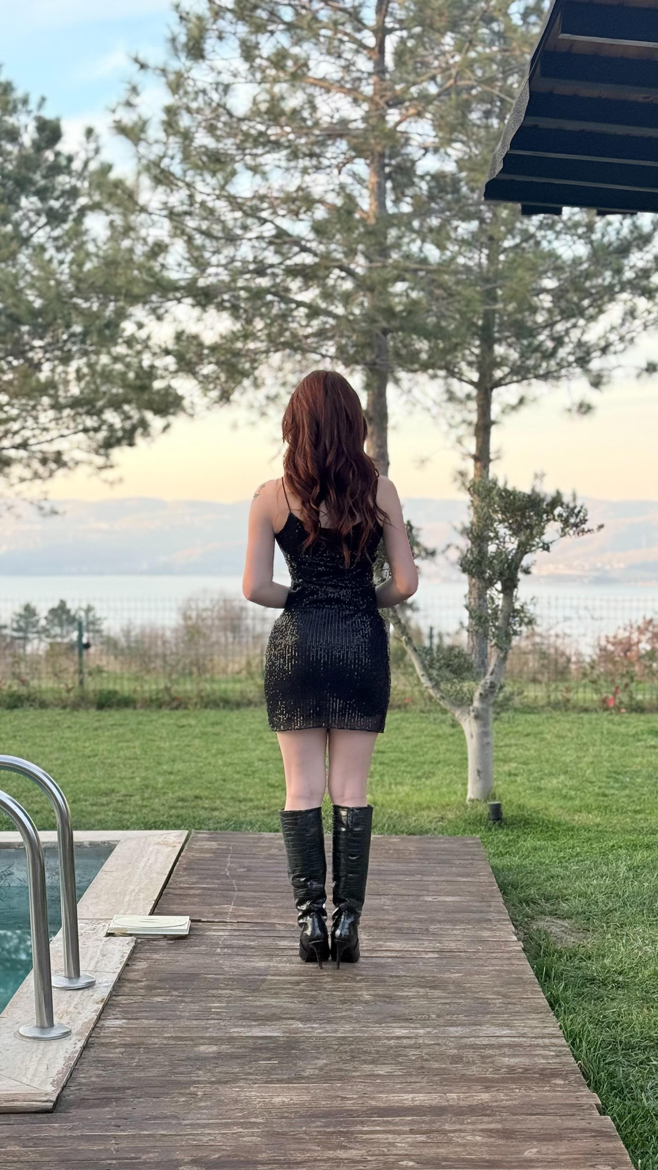 Pul Payetli Kısa Mini Etek Siyah
