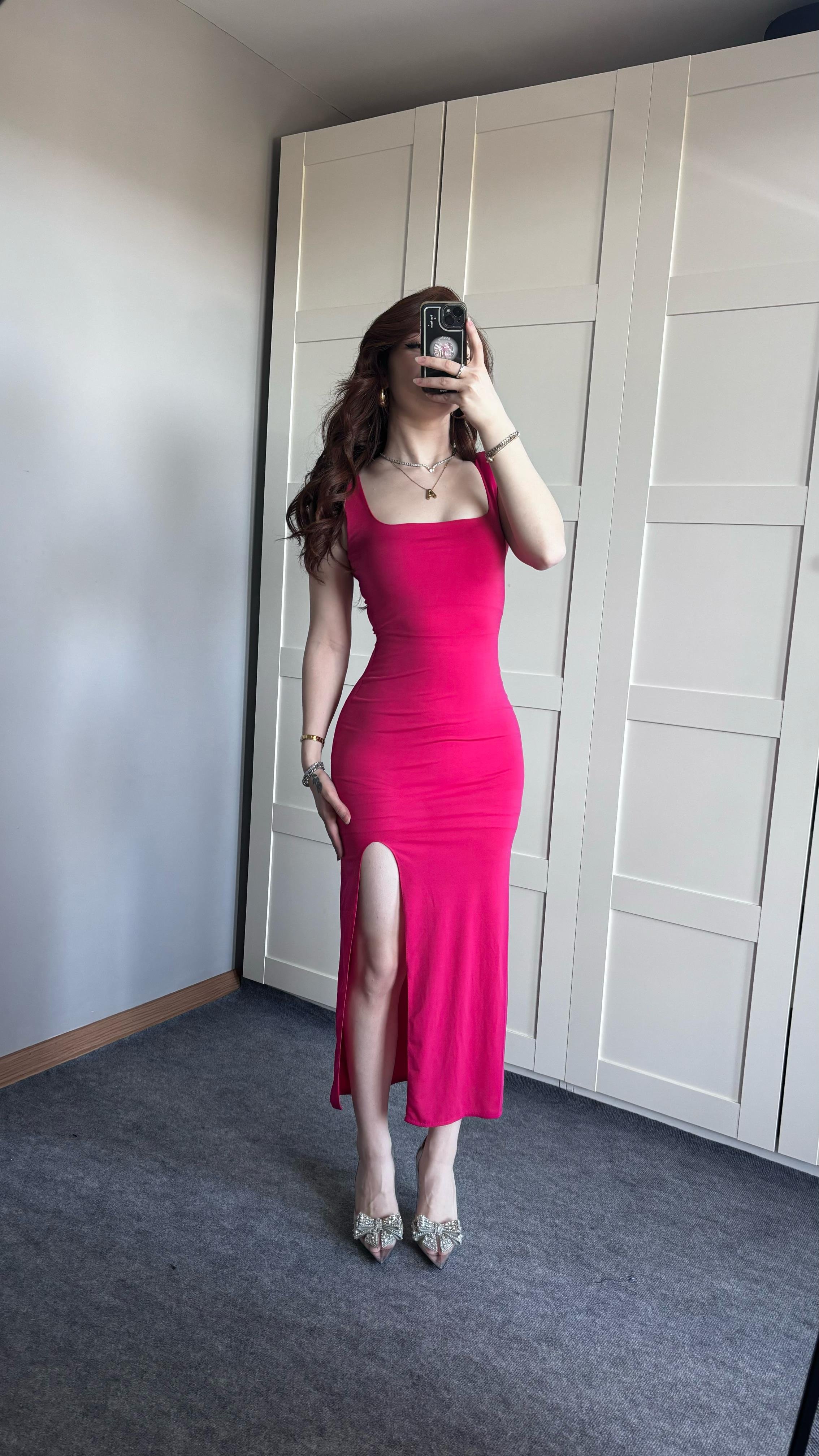 Quen Pembe Elbise