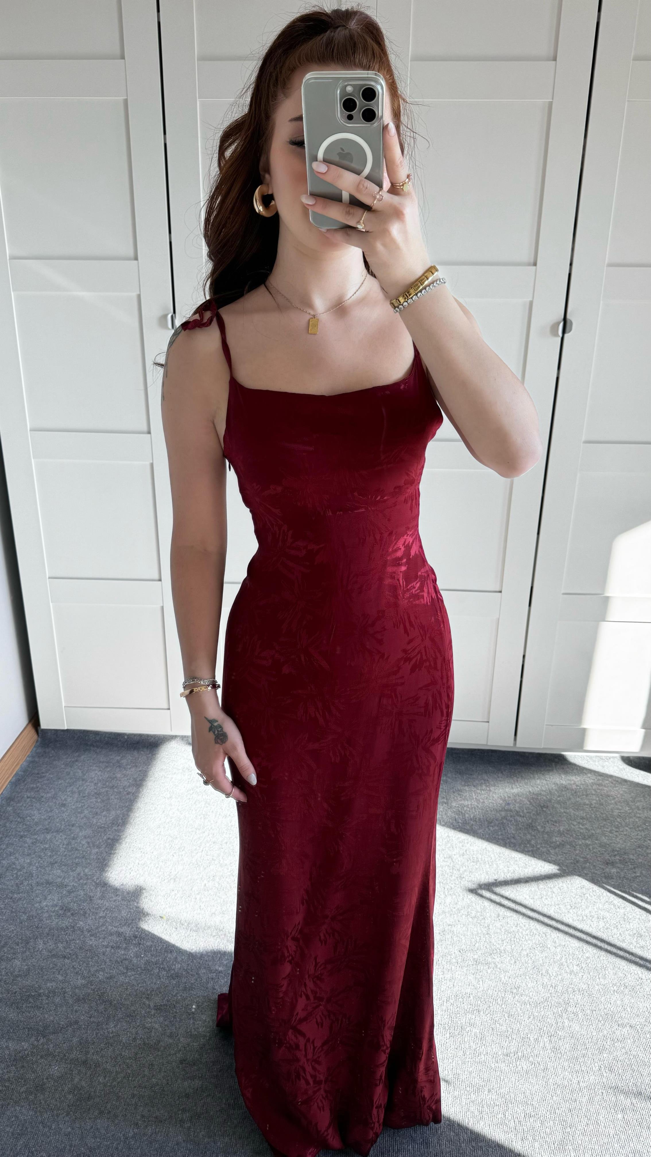Rachel Bordo Saten Elbise
