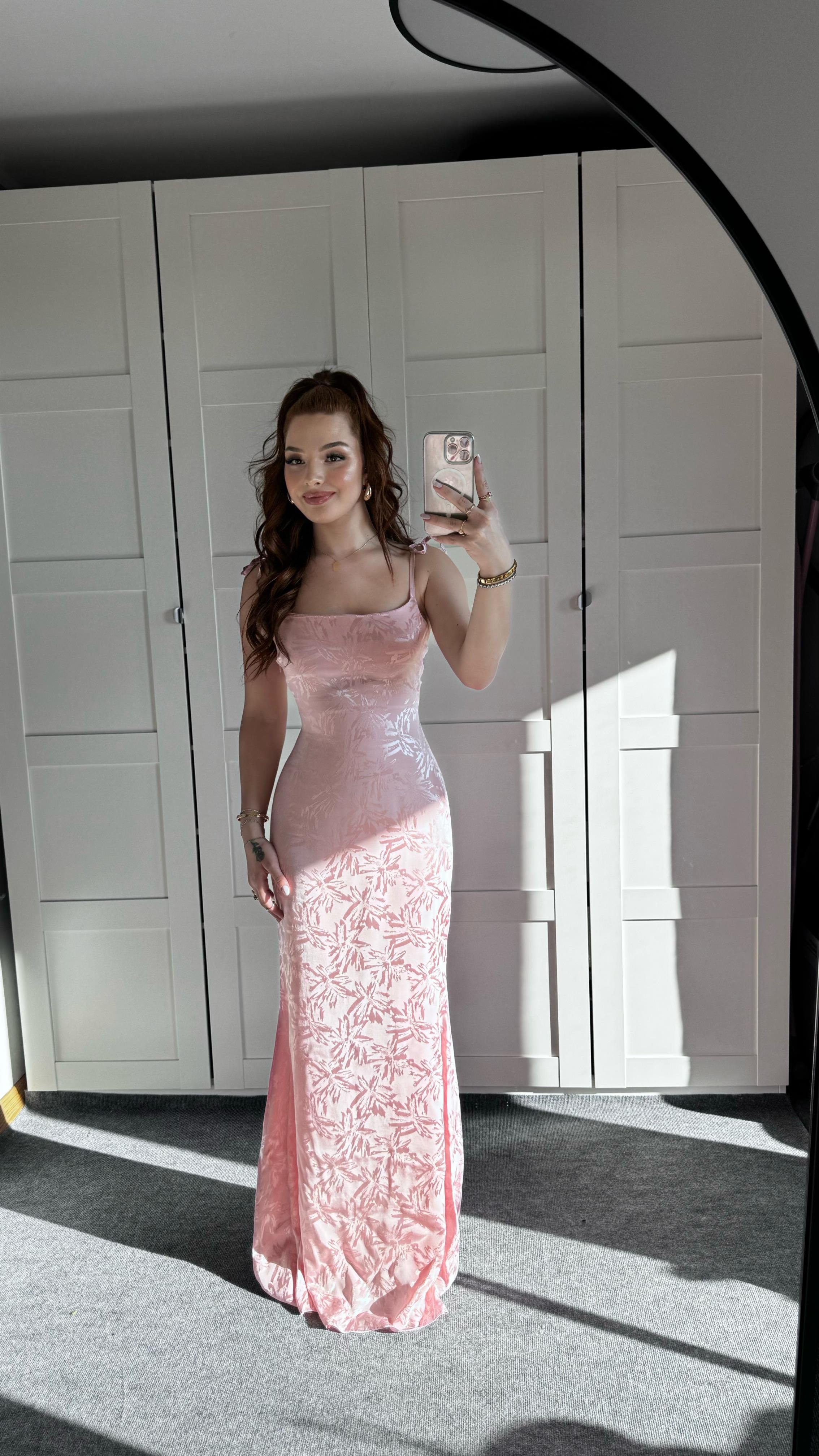 Rachel Pembe Saten Elbise