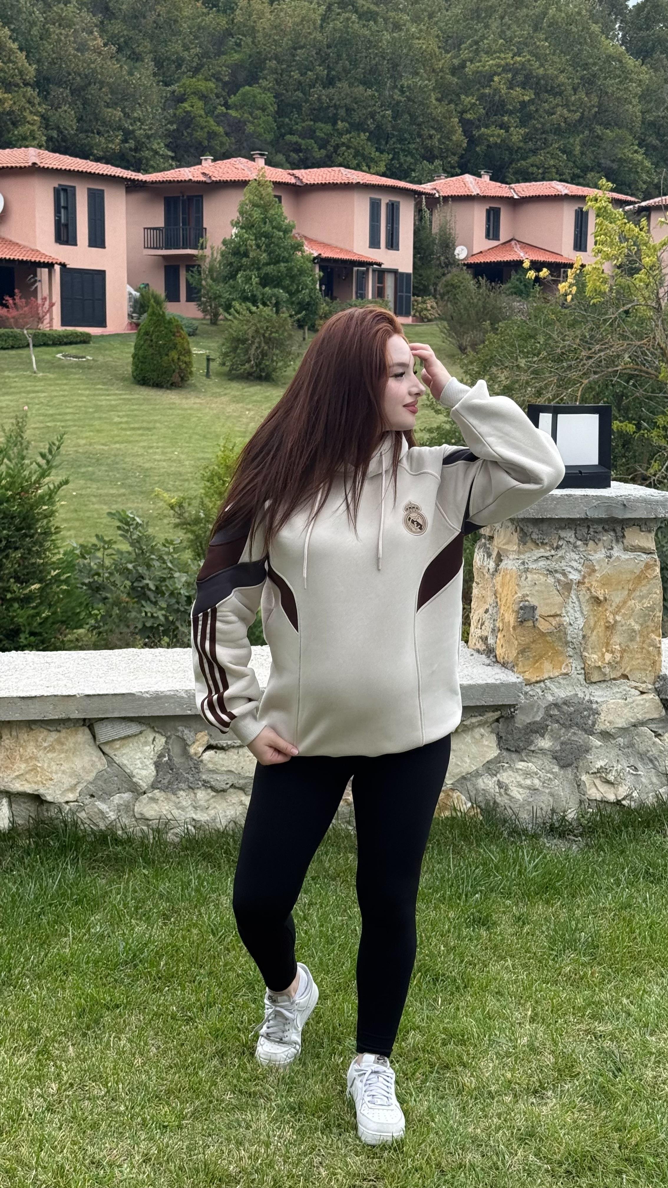 Real Madrid Kapüşonlu Sweat Bej