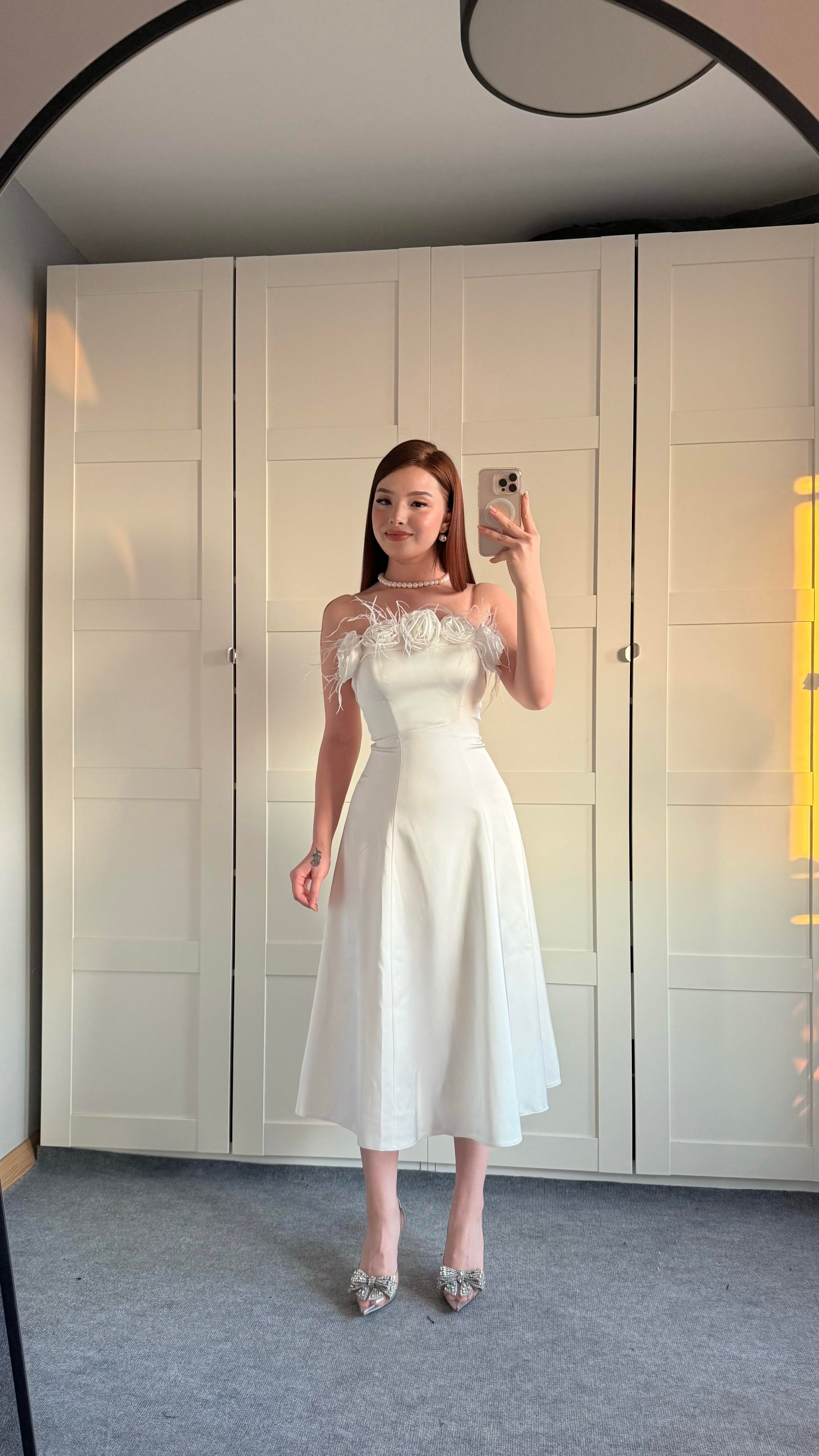 Rose Otrişli Midi Abiye Beyaz