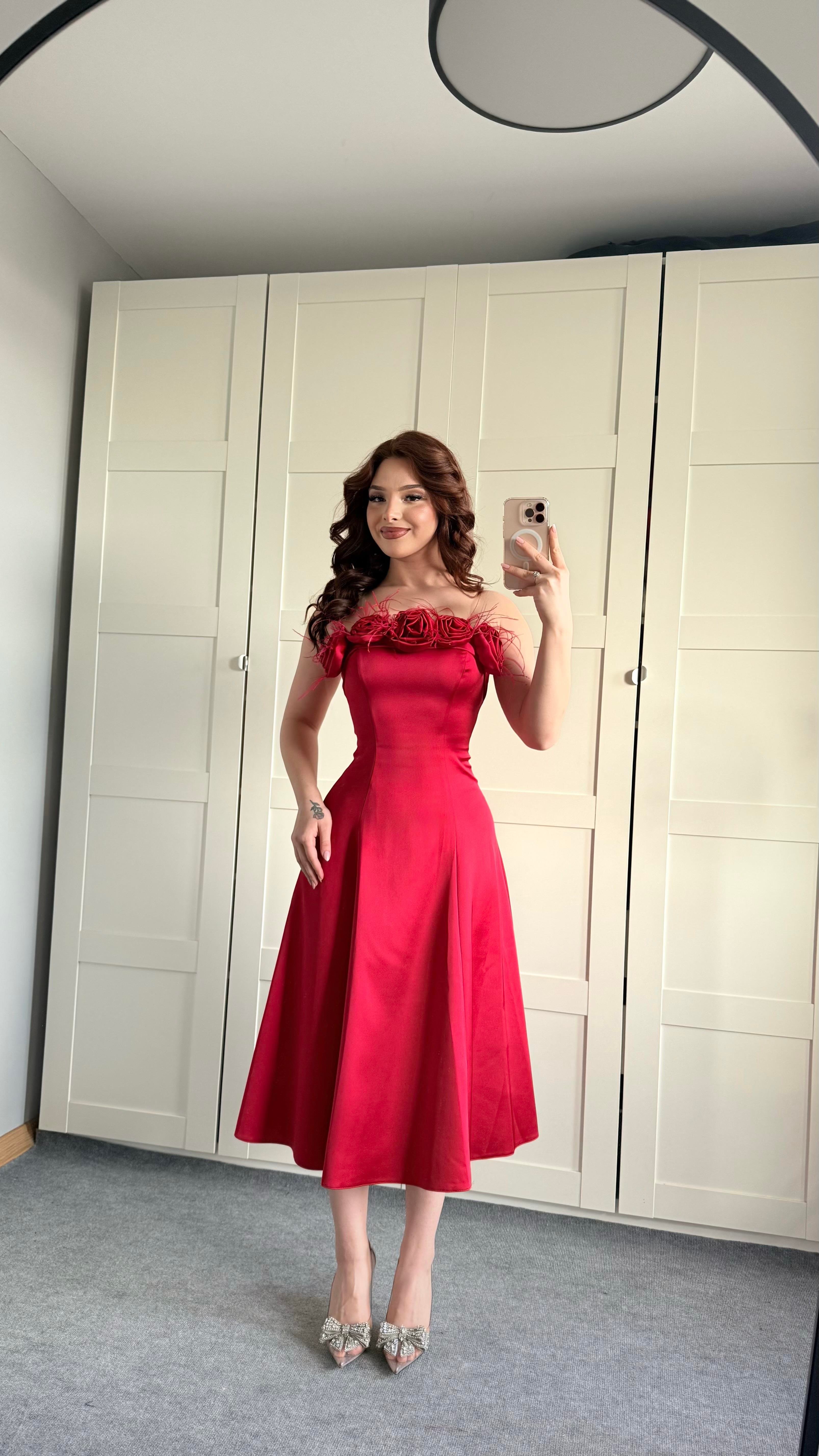 Rose Otrişli Midi Abiye Kırmızı