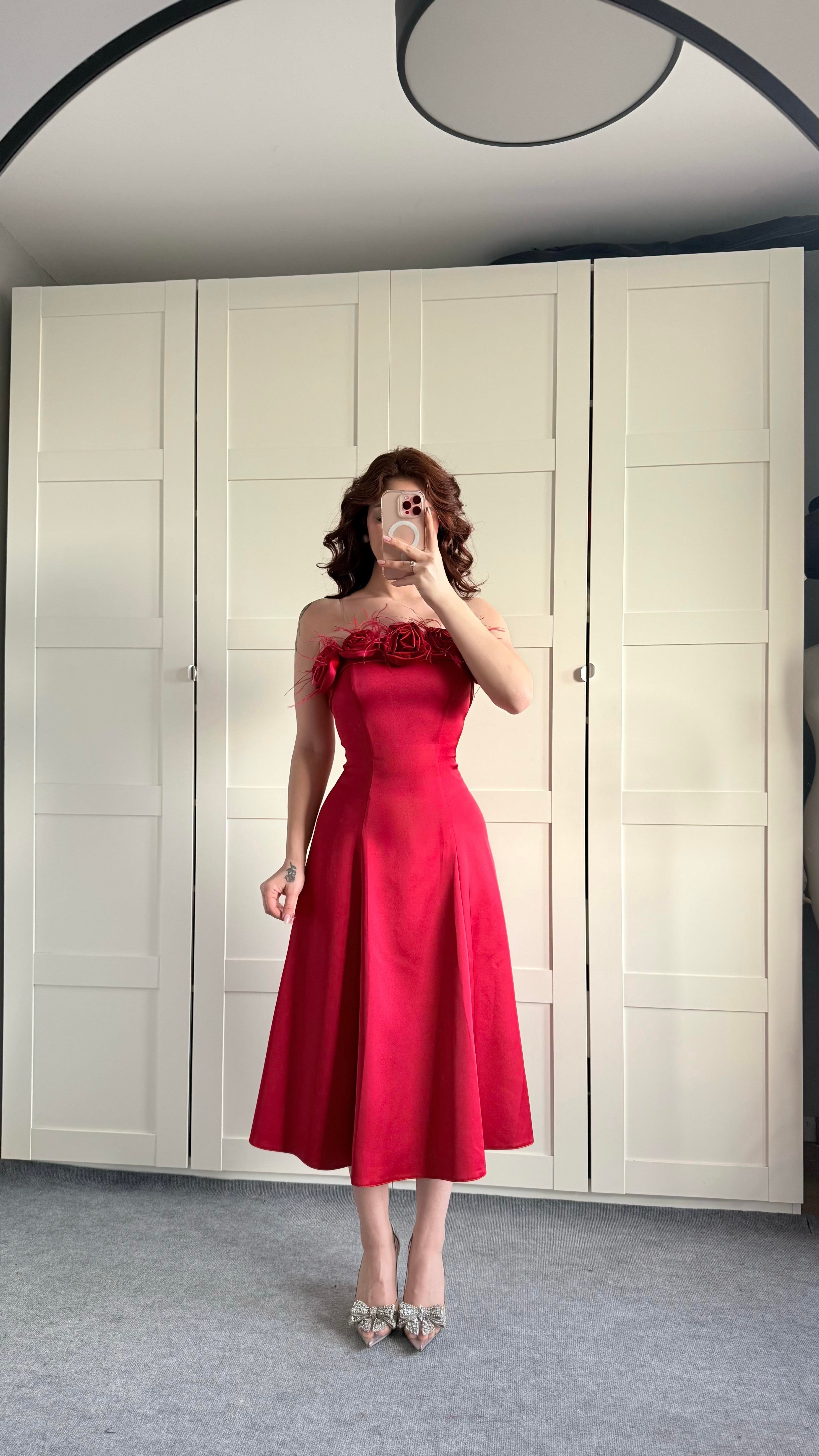 Rose Otrişli Midi Abiye Kırmızı