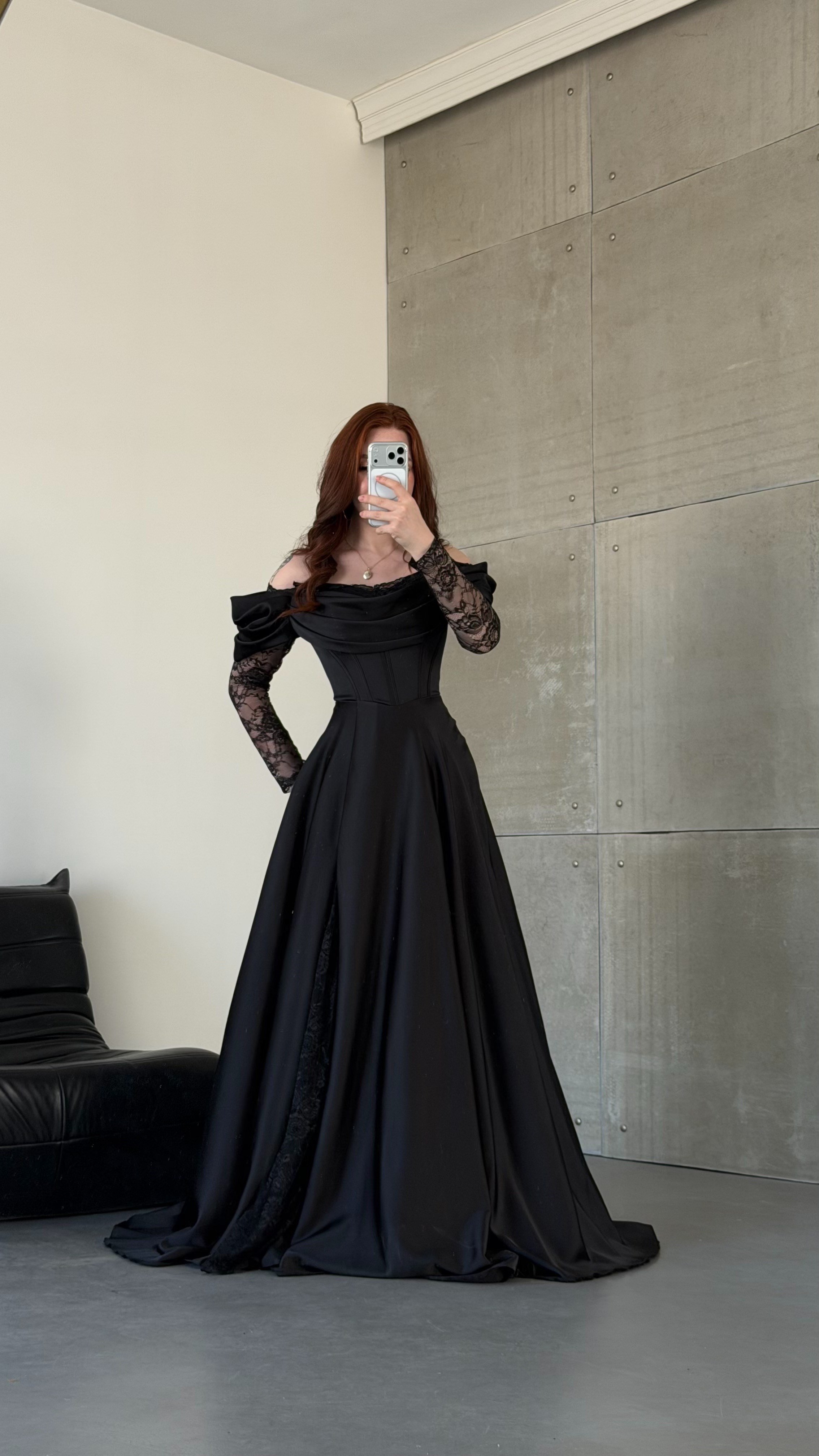 Royal Dantel Detaylı Siyah  Abiye 