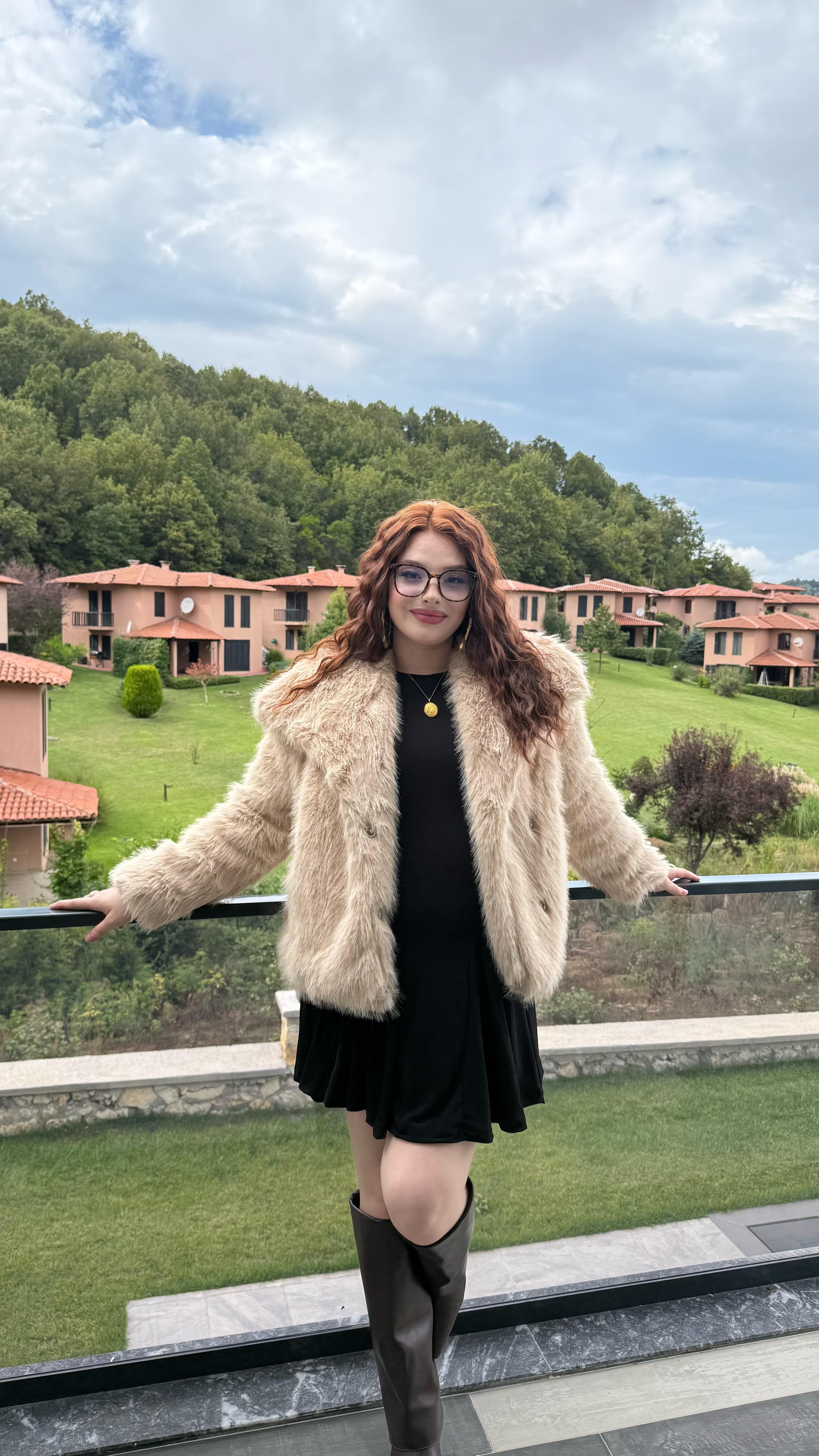 Şal Yaka Oversize Kürk Bej