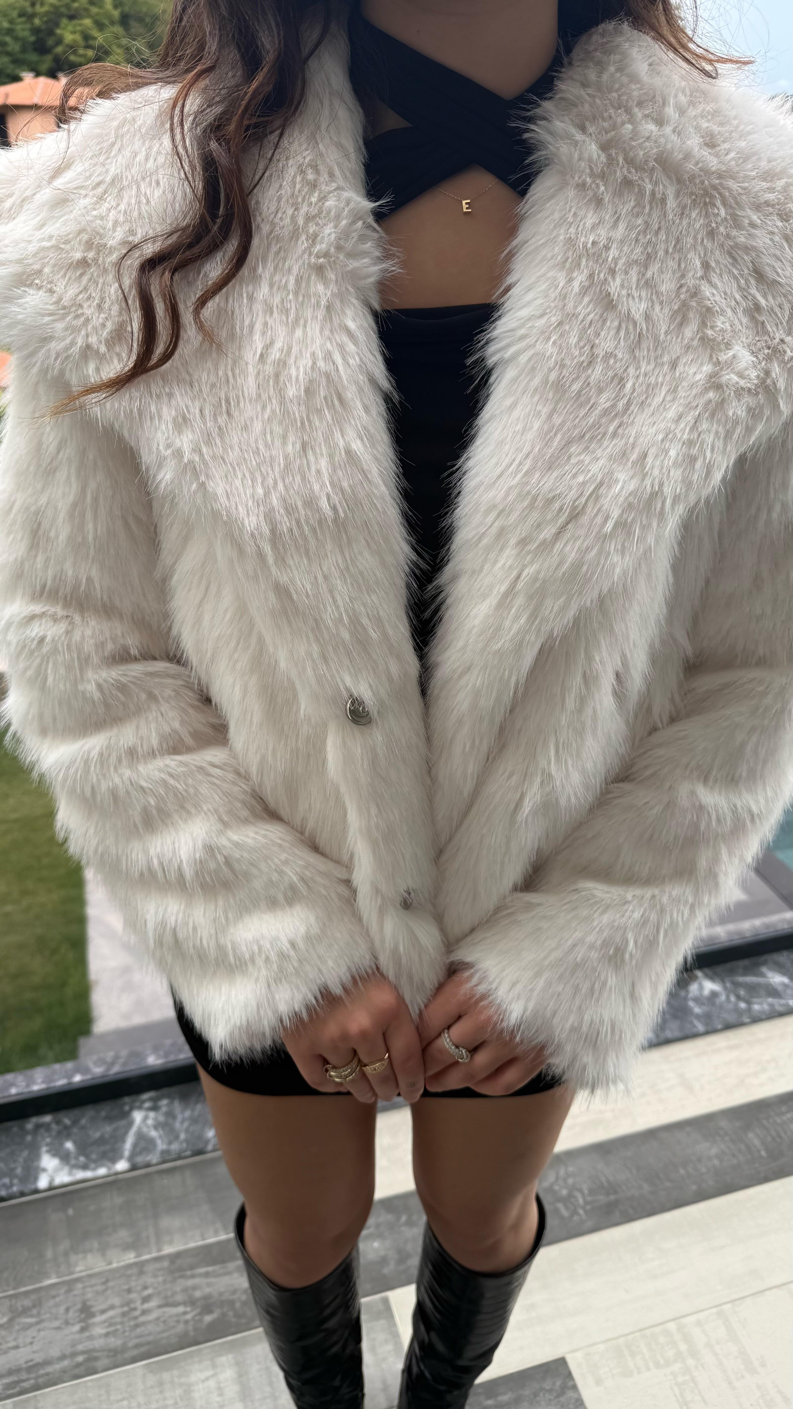 Şal Yaka Oversize Kürk Beyaz