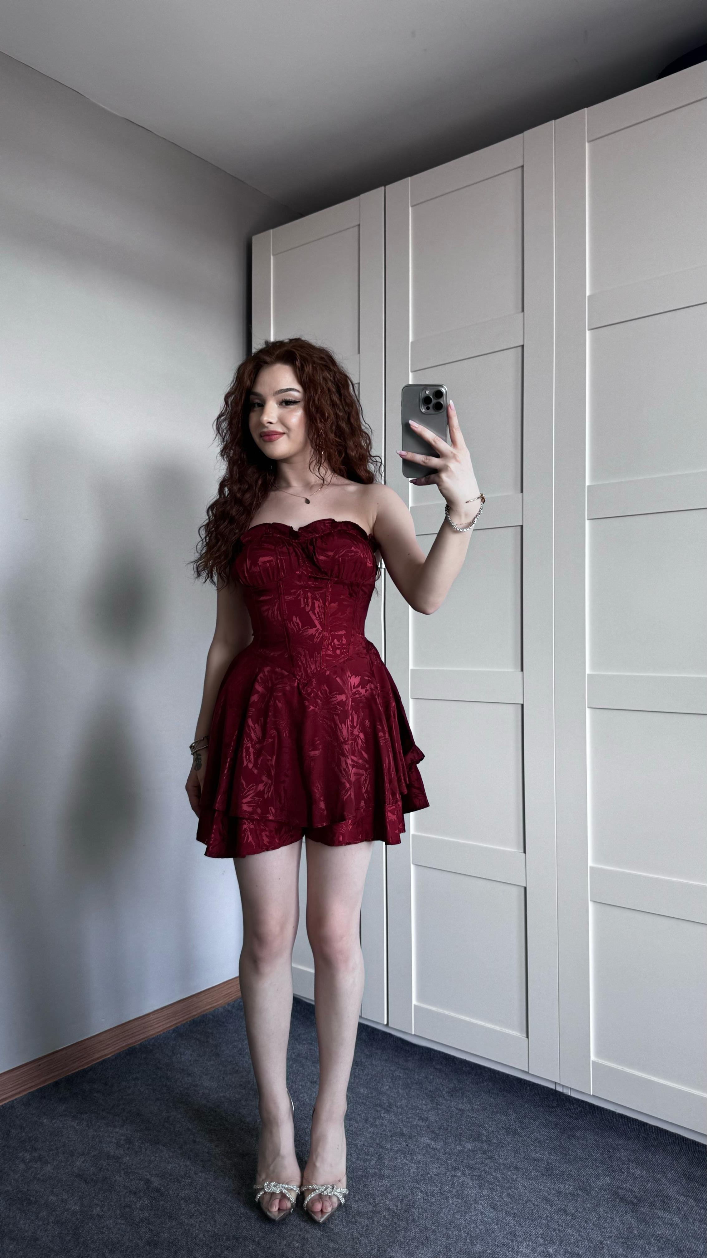 Saten Şortlu Bordo Elbise