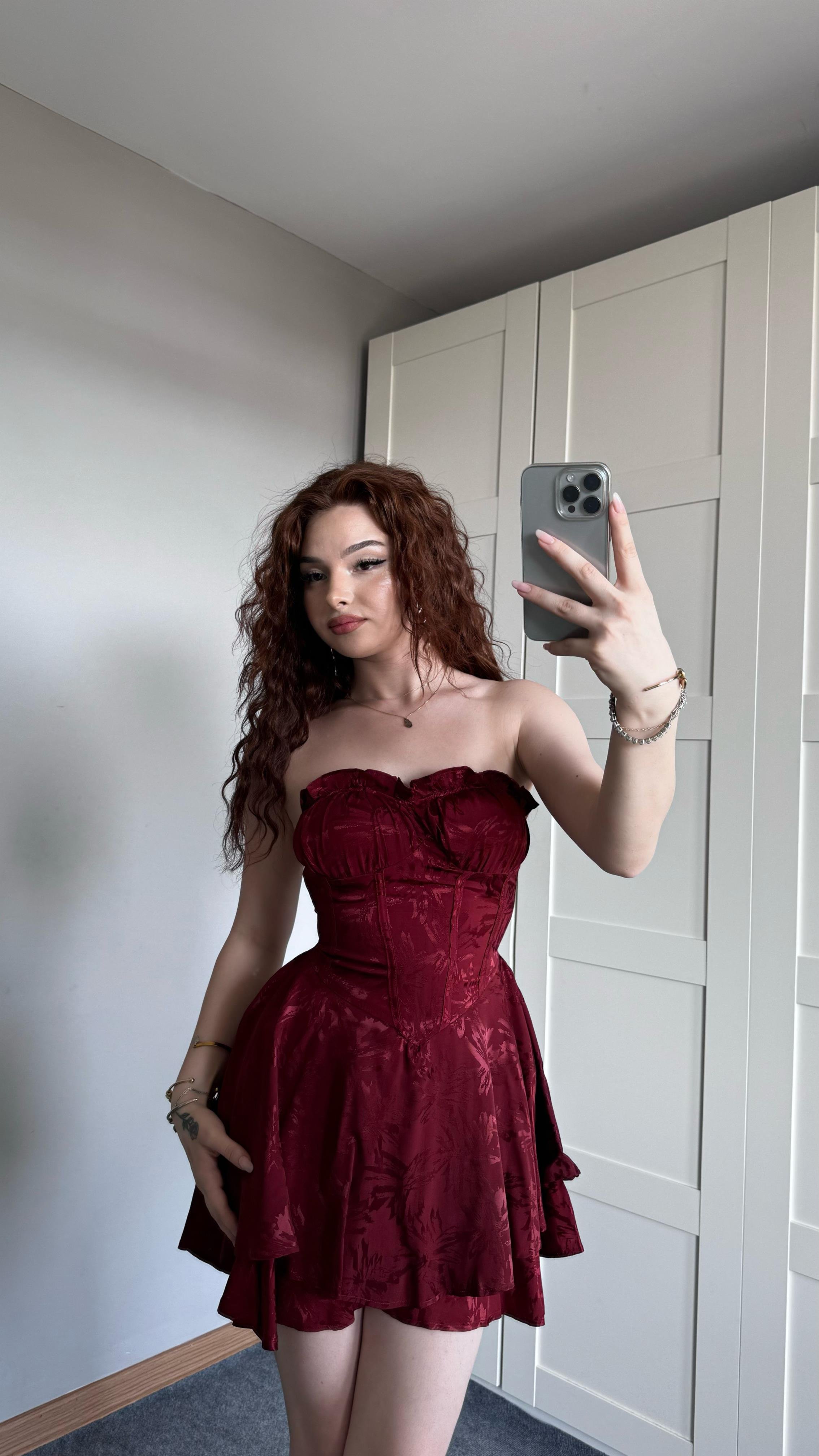 Saten Şortlu Bordo Elbise