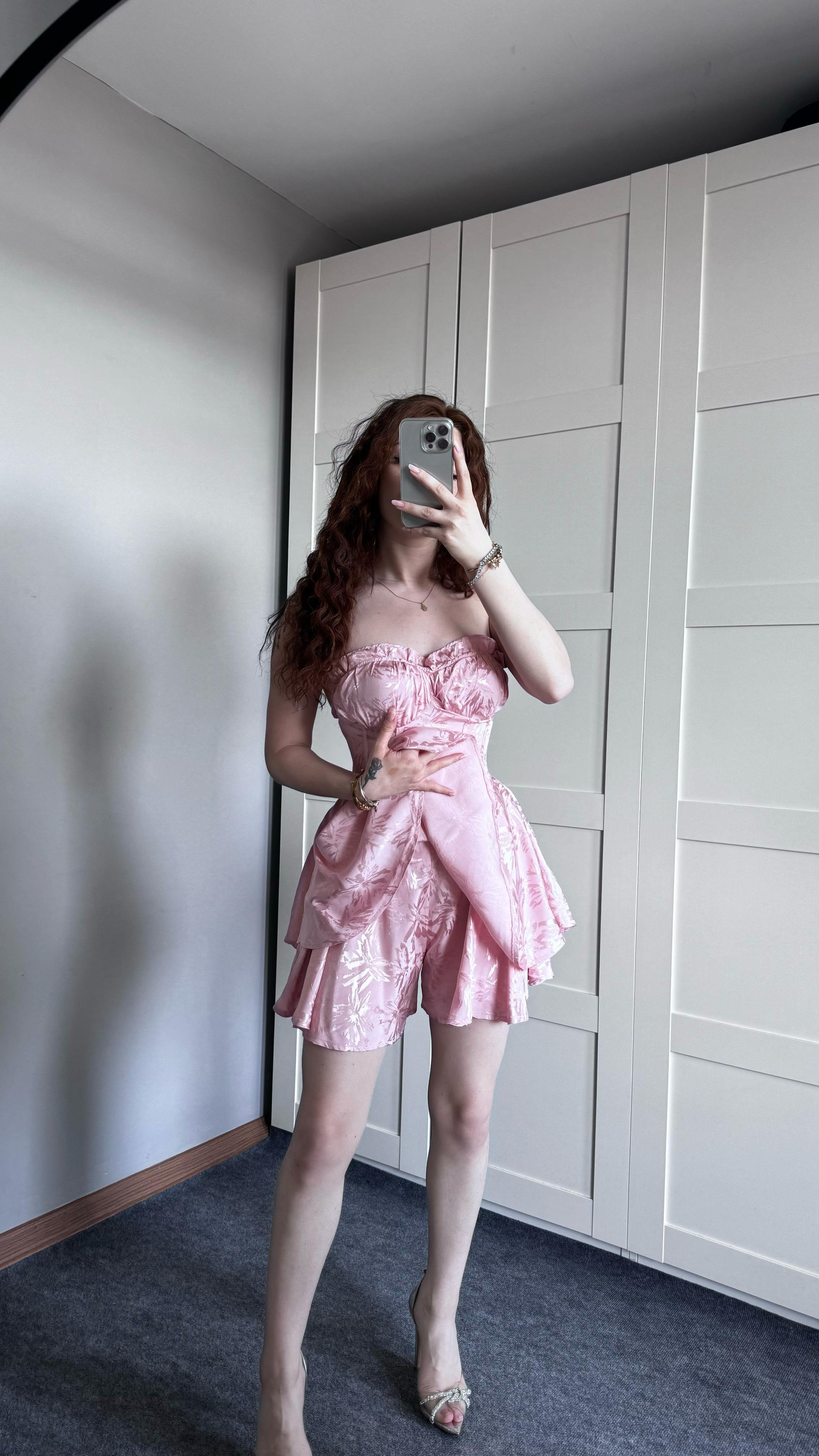 Saten Şortlu Pembe Elbise