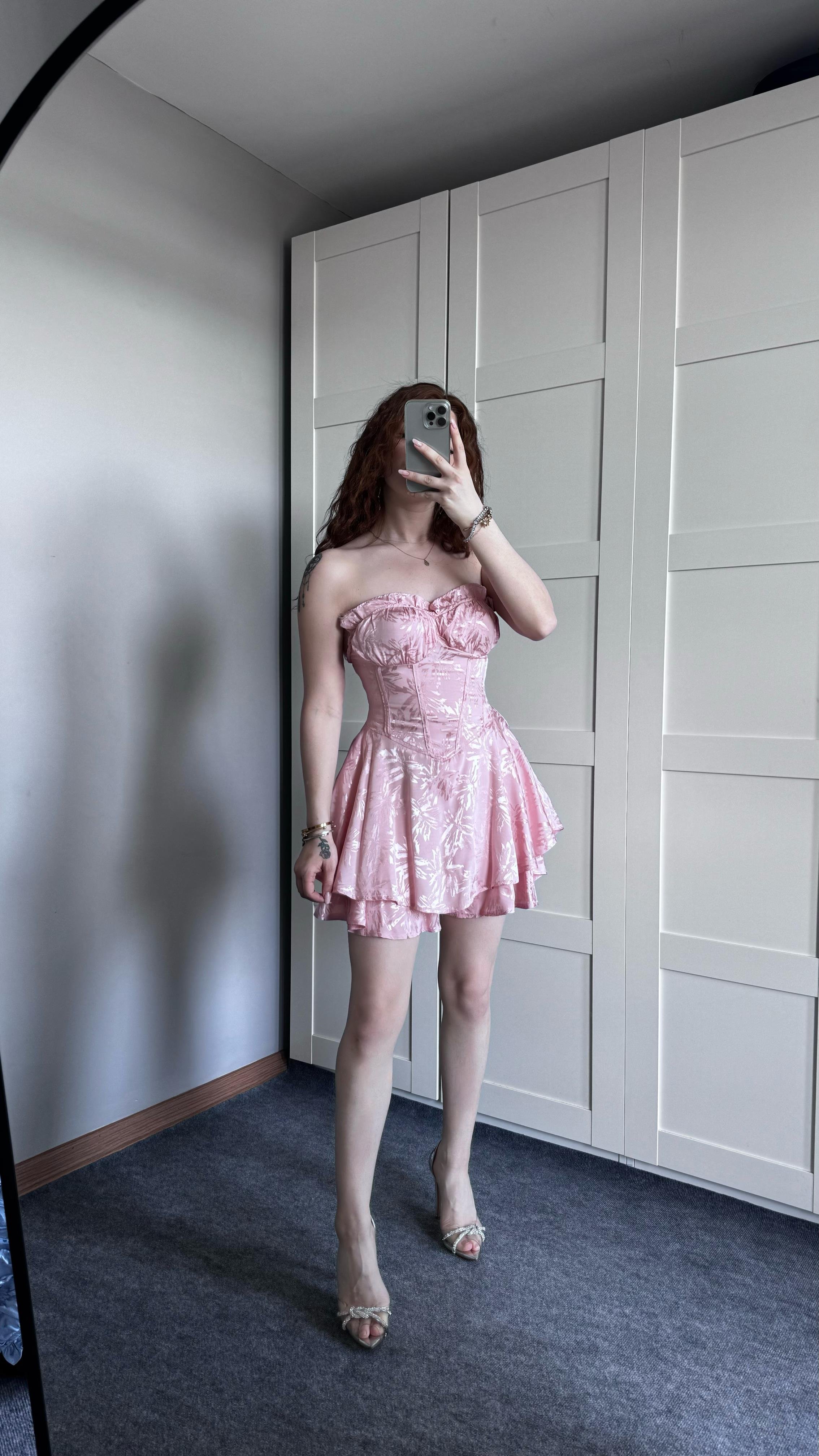 Saten Şortlu Pembe Elbise