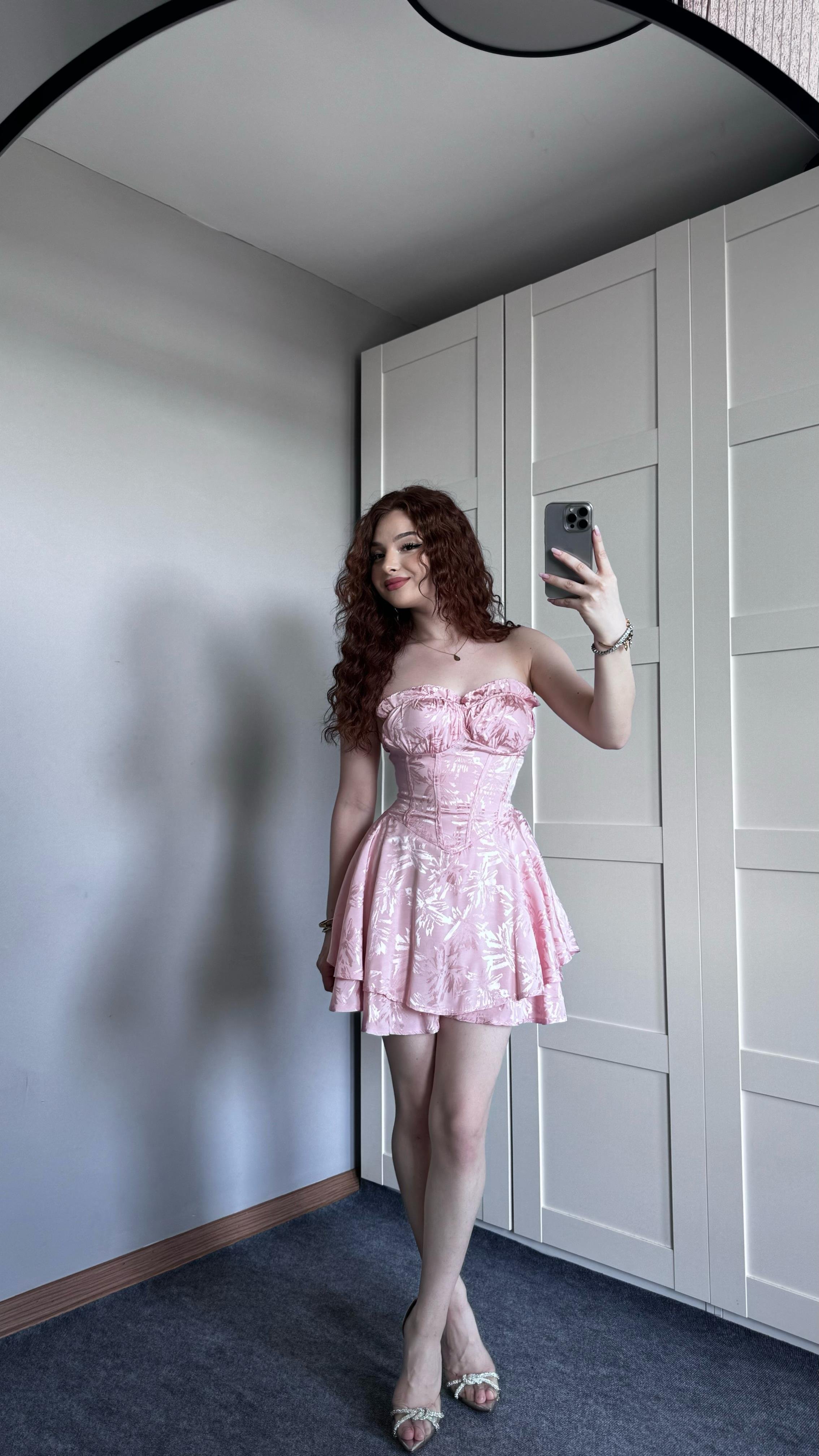 Saten Şortlu Pembe Elbise