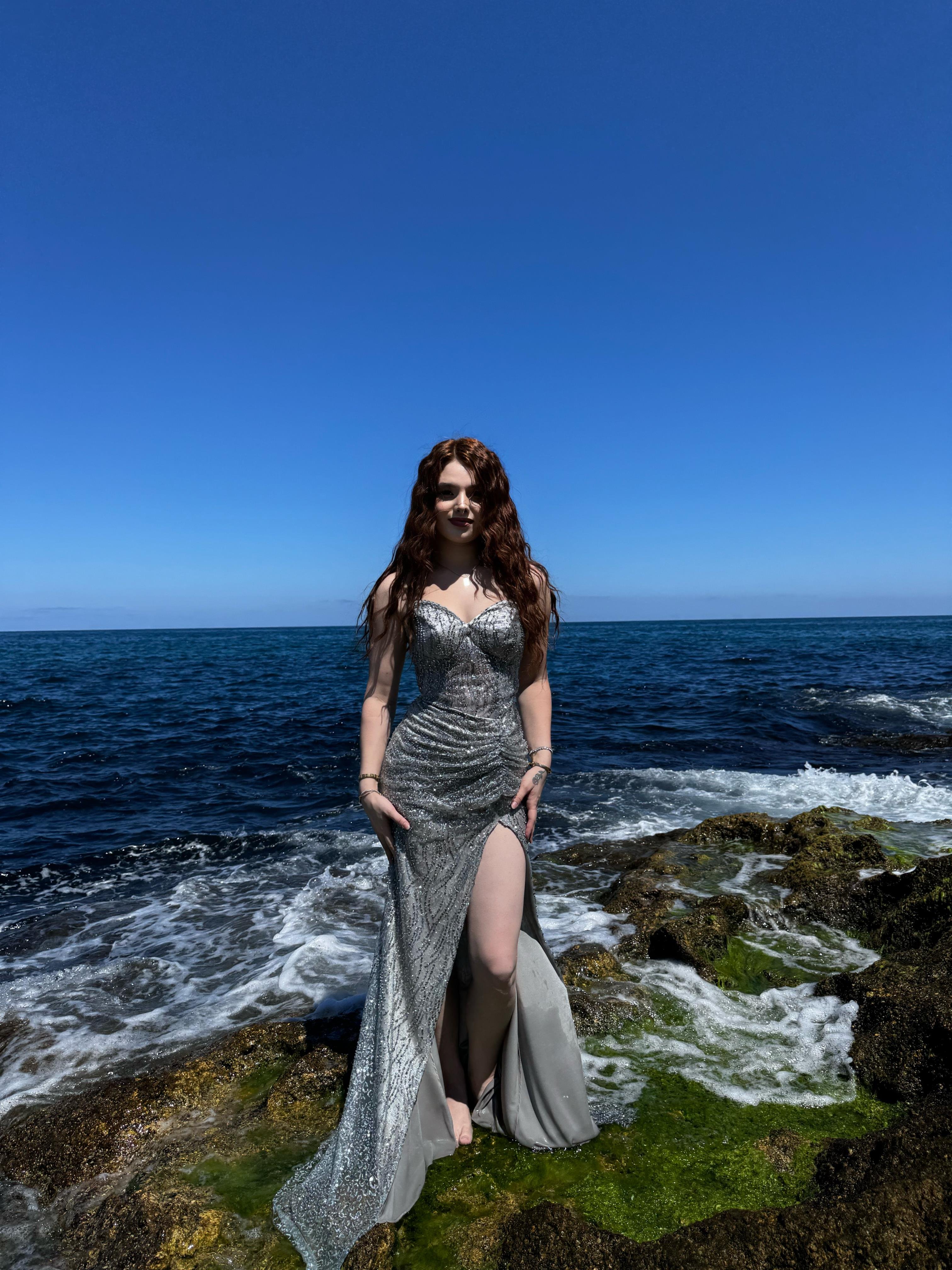 Shiny Gümüş Abiye