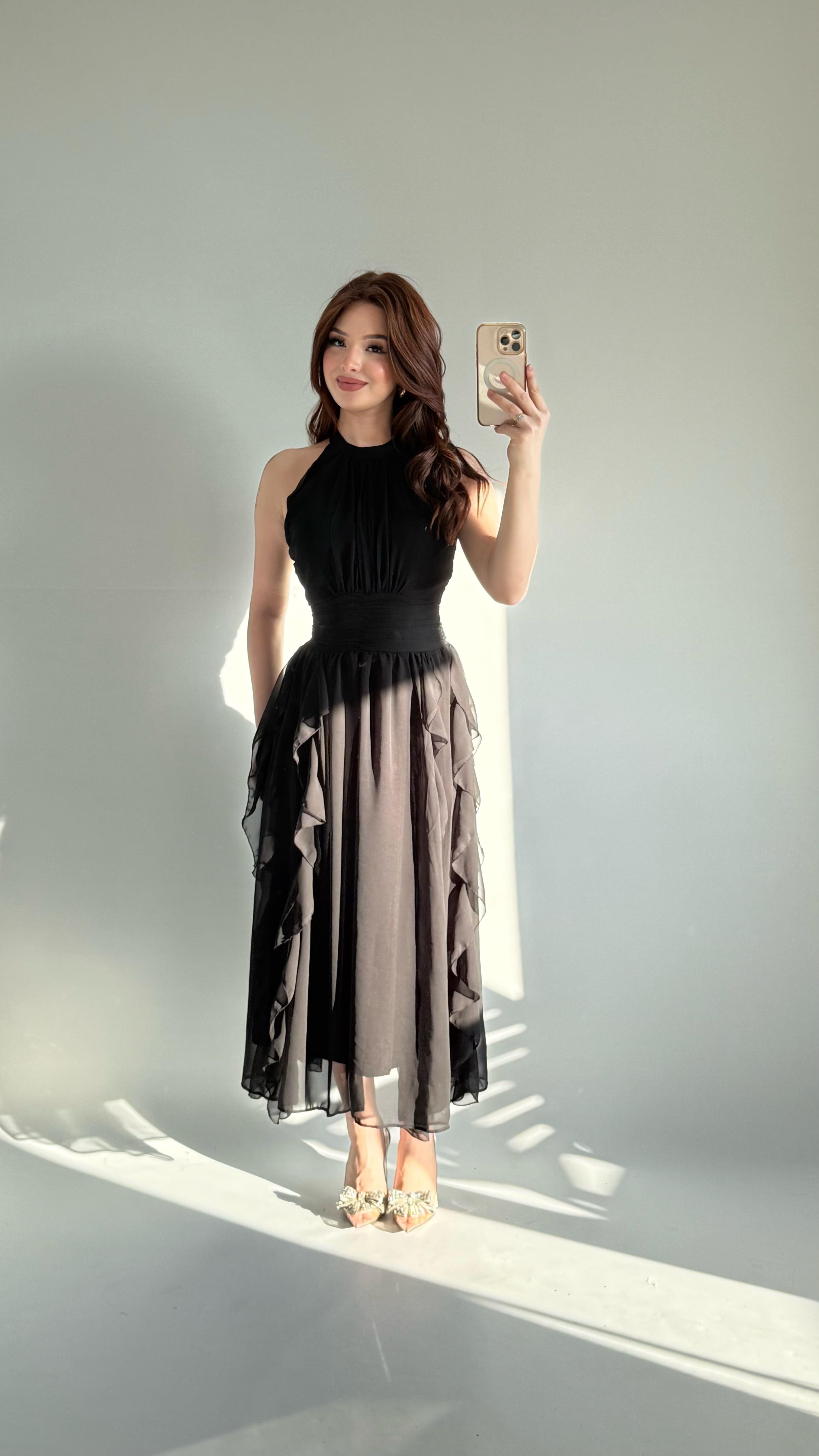Şifon Drape Yaka Fırfırlı Elbise Siyah