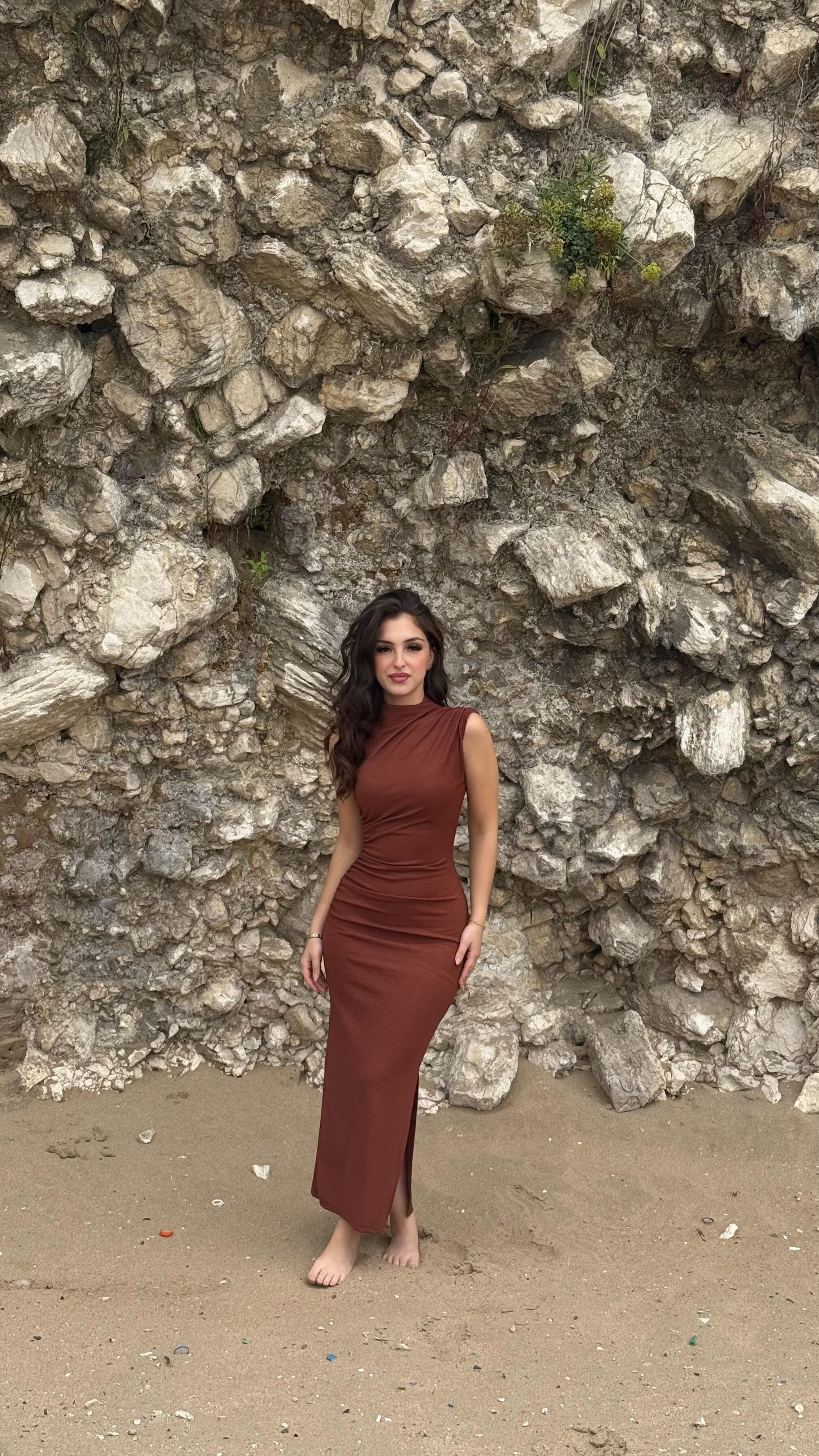 Simli Drapeli Sıfır Kol Elbise Kiremit