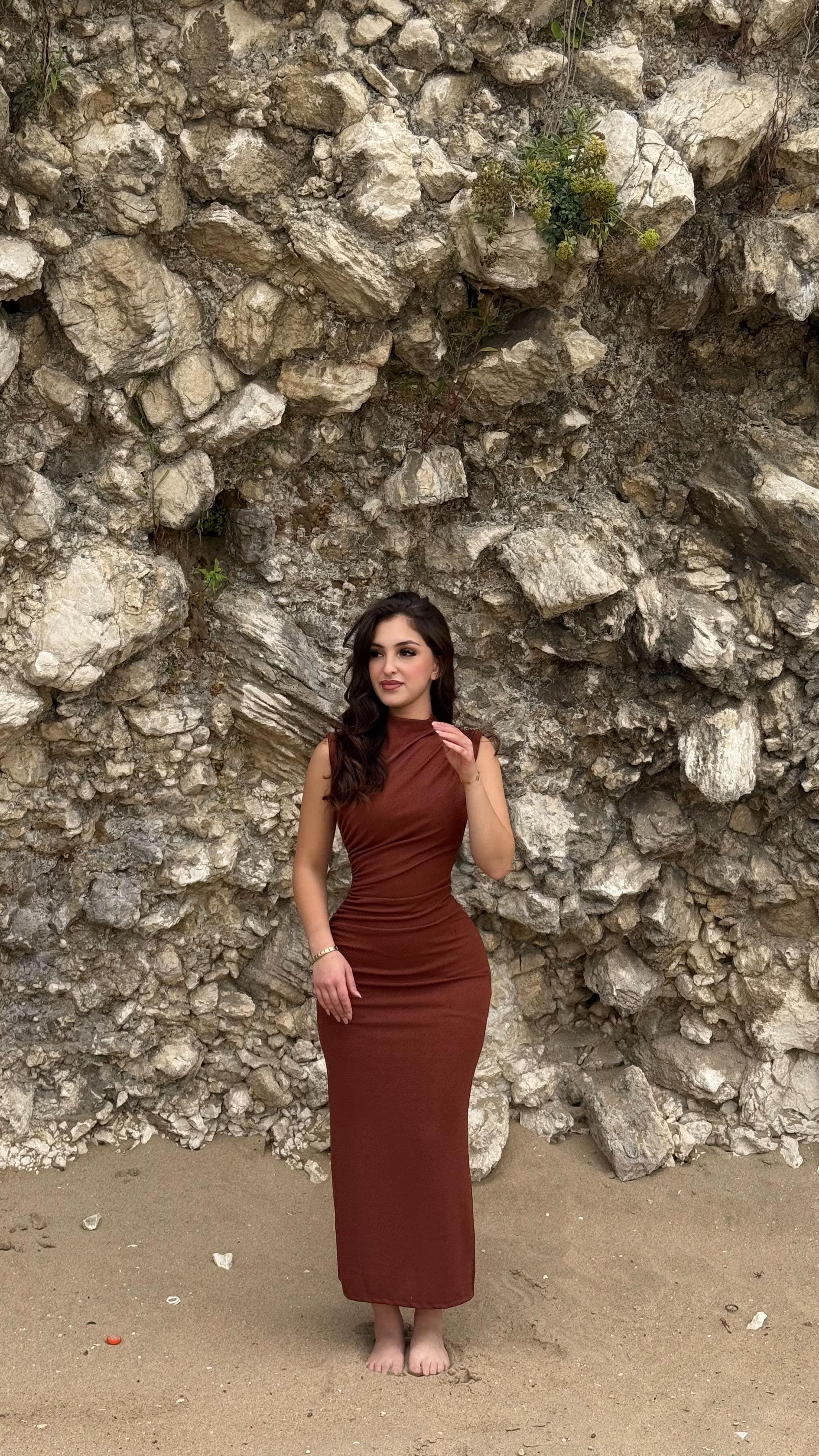 Simli Drapeli Sıfır Kol Elbise Kiremit