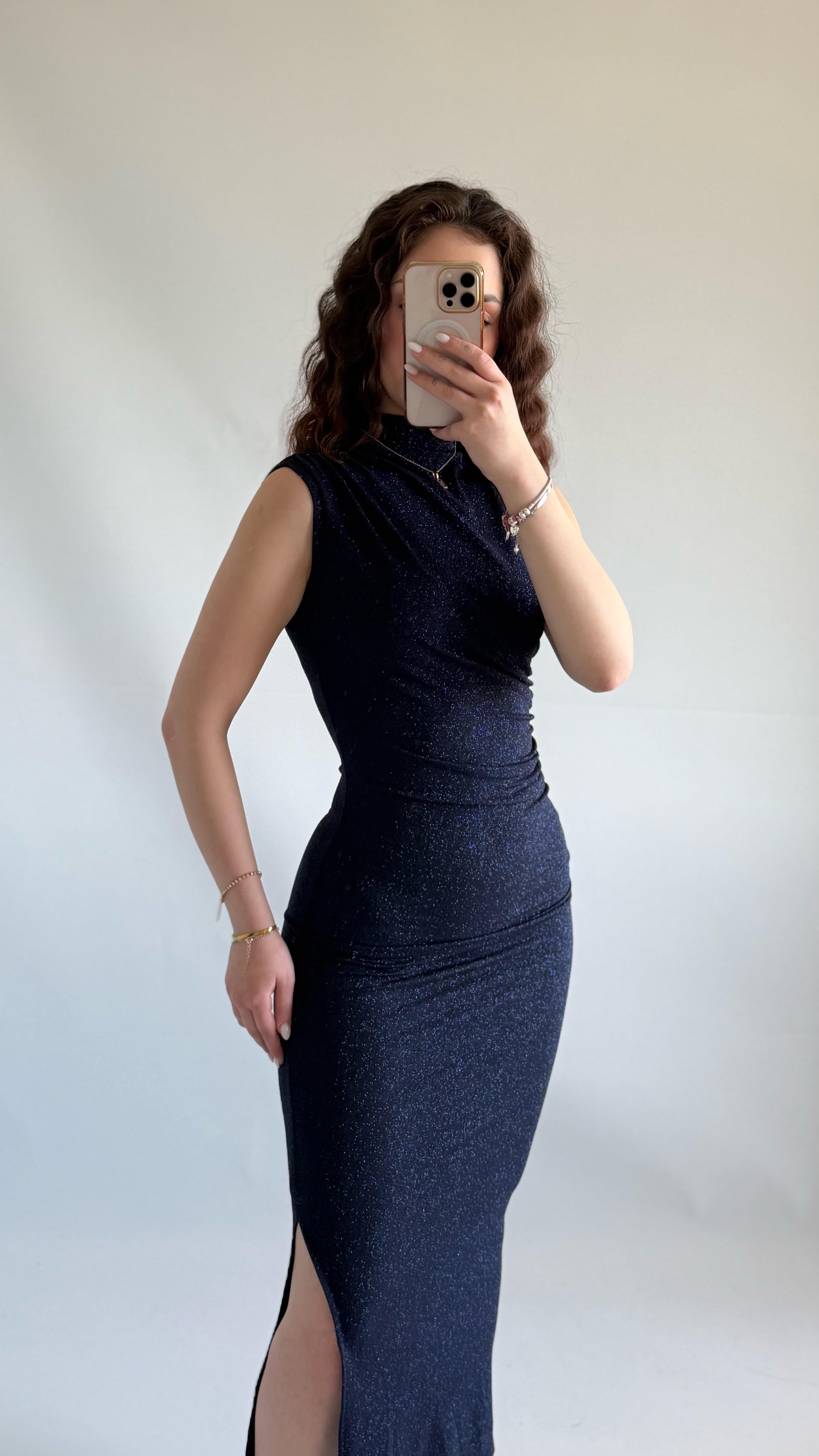 Simli Drapeli Sıfır Kol Elbise Lacivert