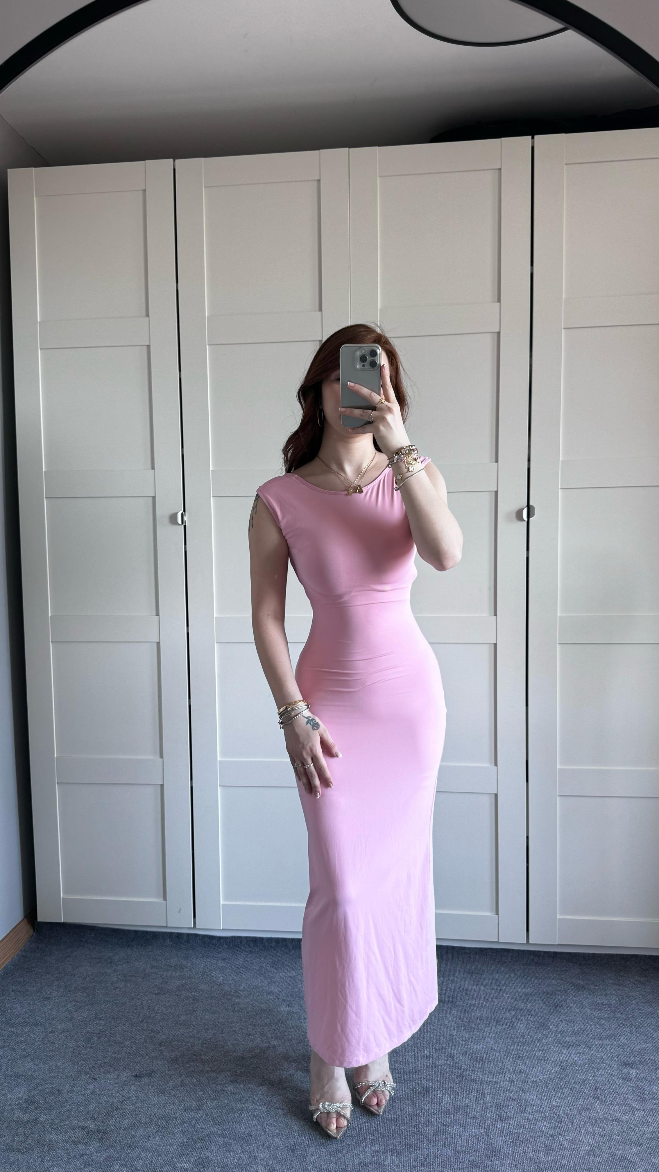 Sırt Dekolteli Pembe Kısa Kol Elbise 