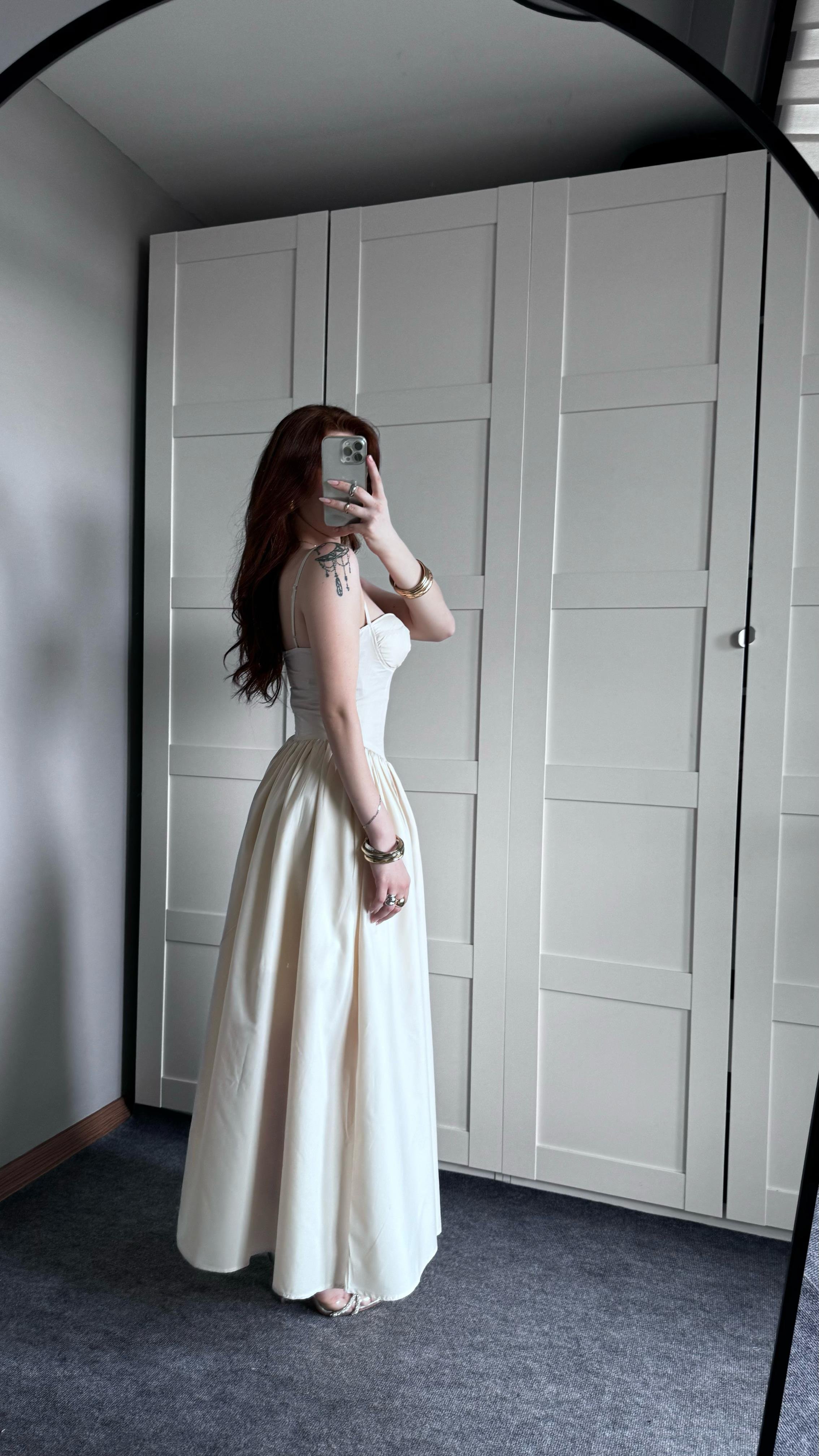 Sofia Ekru Elbise