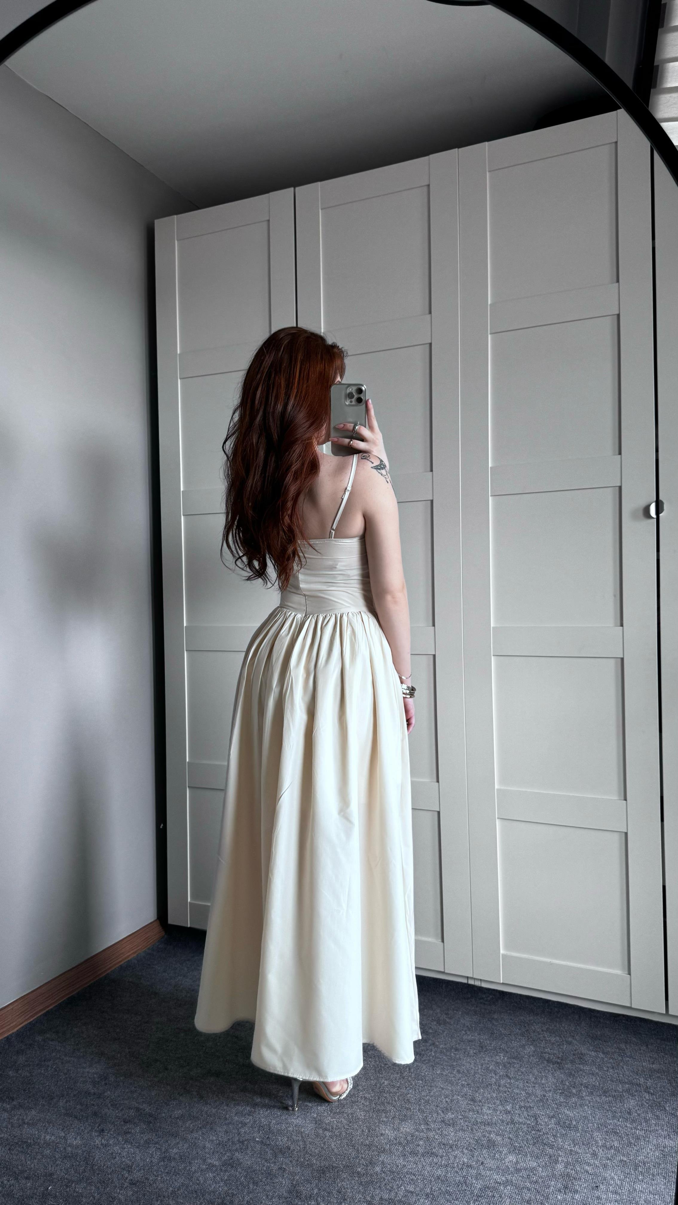 Sofia Ekru Elbise