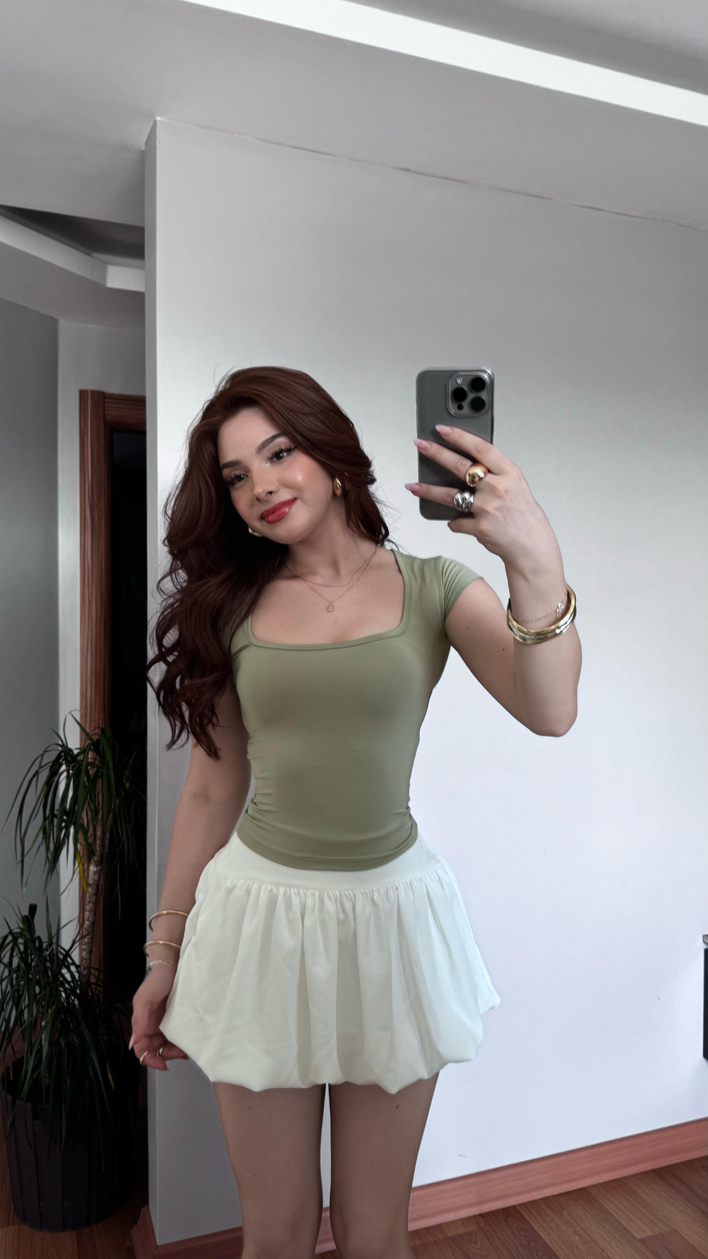 Şortlu Balon Etek Beyaz