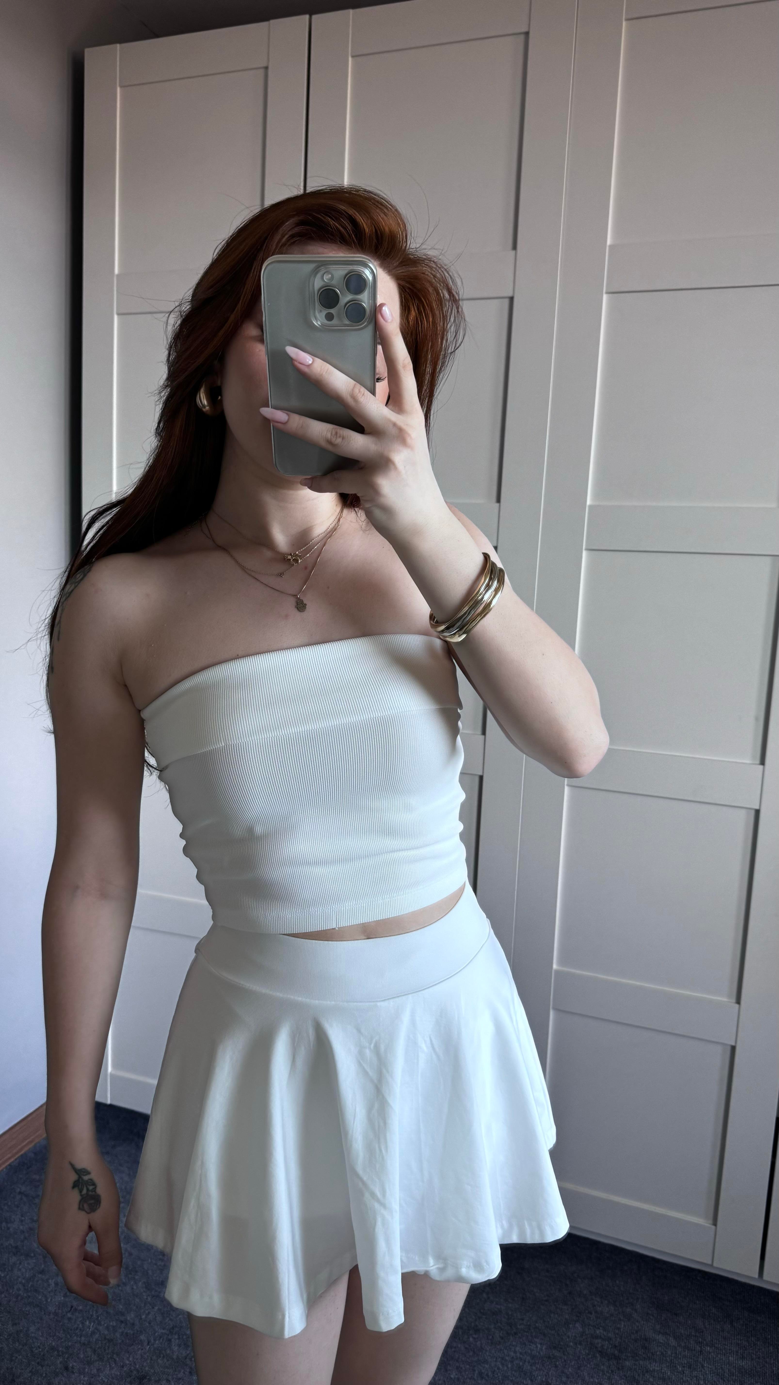 Şortlu Etek Pileli Beyaz