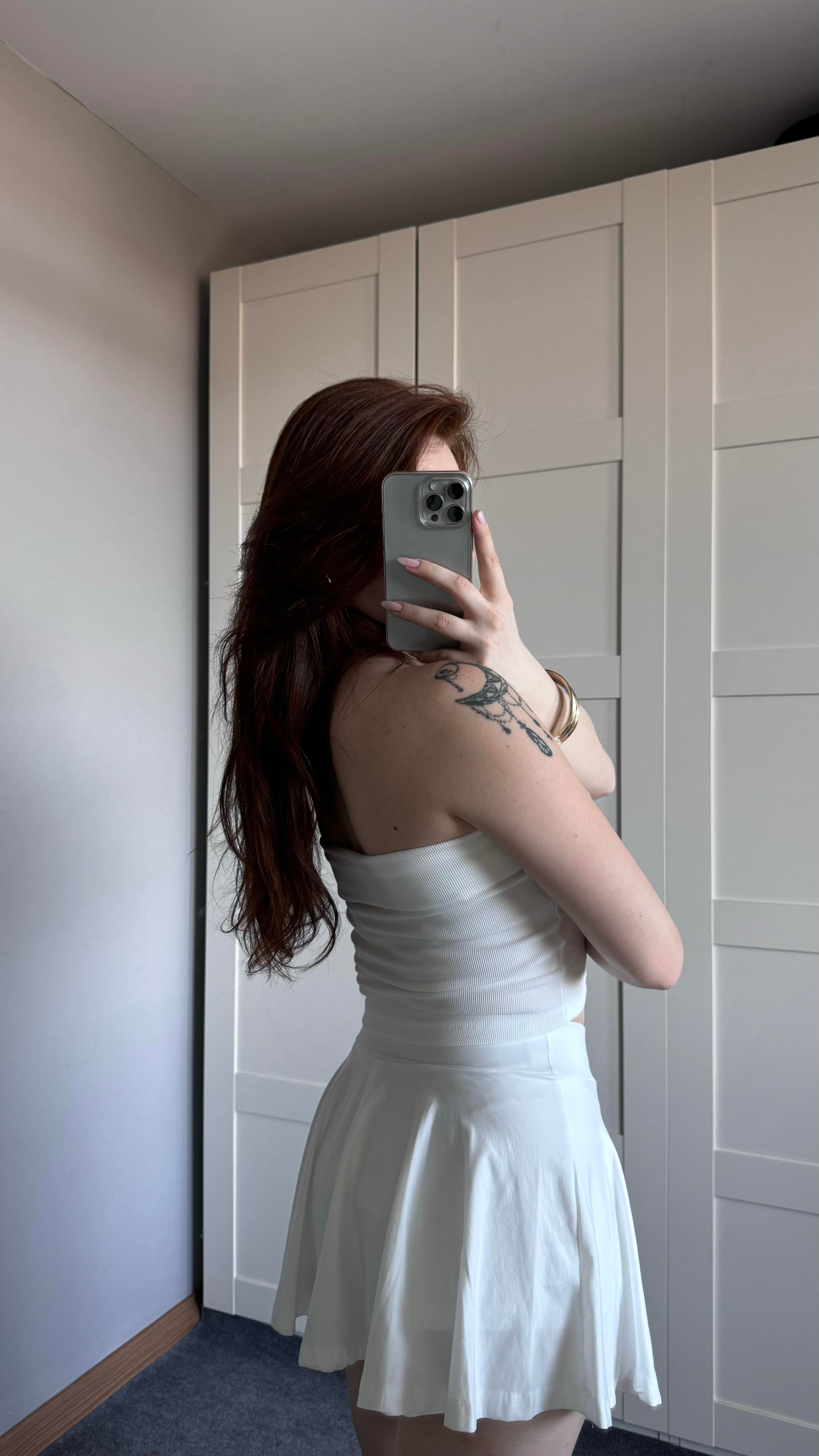 Şortlu Etek Pileli Beyaz